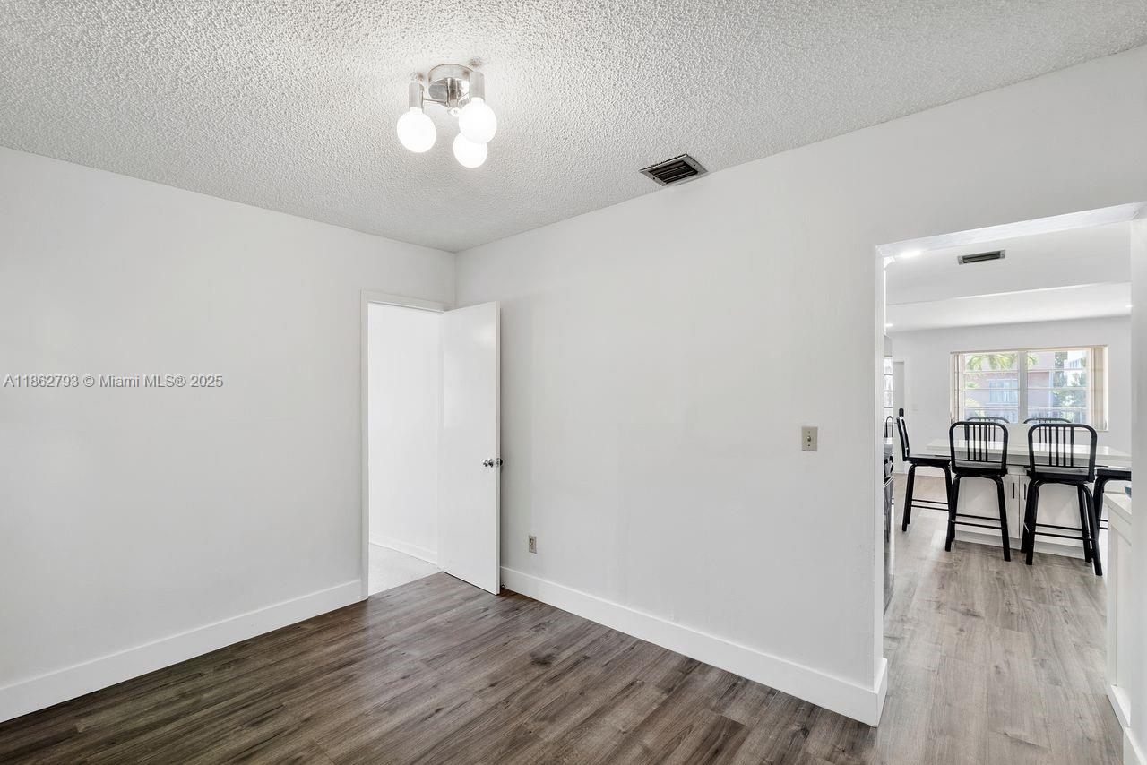 Miami, Florida, 33134, United States, 3 Bedrooms Bedrooms, ,1 BathroomBathrooms,Residential,For Sale,1938840
