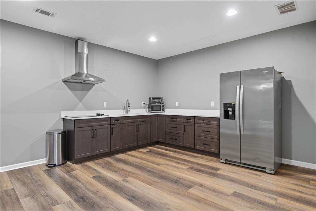 Cumming, Georgia, 30040, United States, 6 Bedrooms Bedrooms, ,5 BathroomsBathrooms,Residential,For Sale,1974767