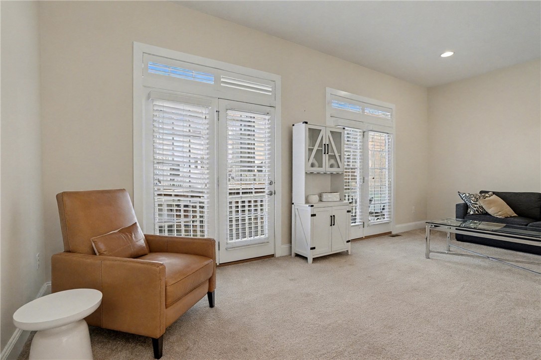 Marshall, Pennsylvania, 16046, United States, 4 Bedrooms Bedrooms, ,4 BathroomsBathrooms,Residential,For Sale,1998104