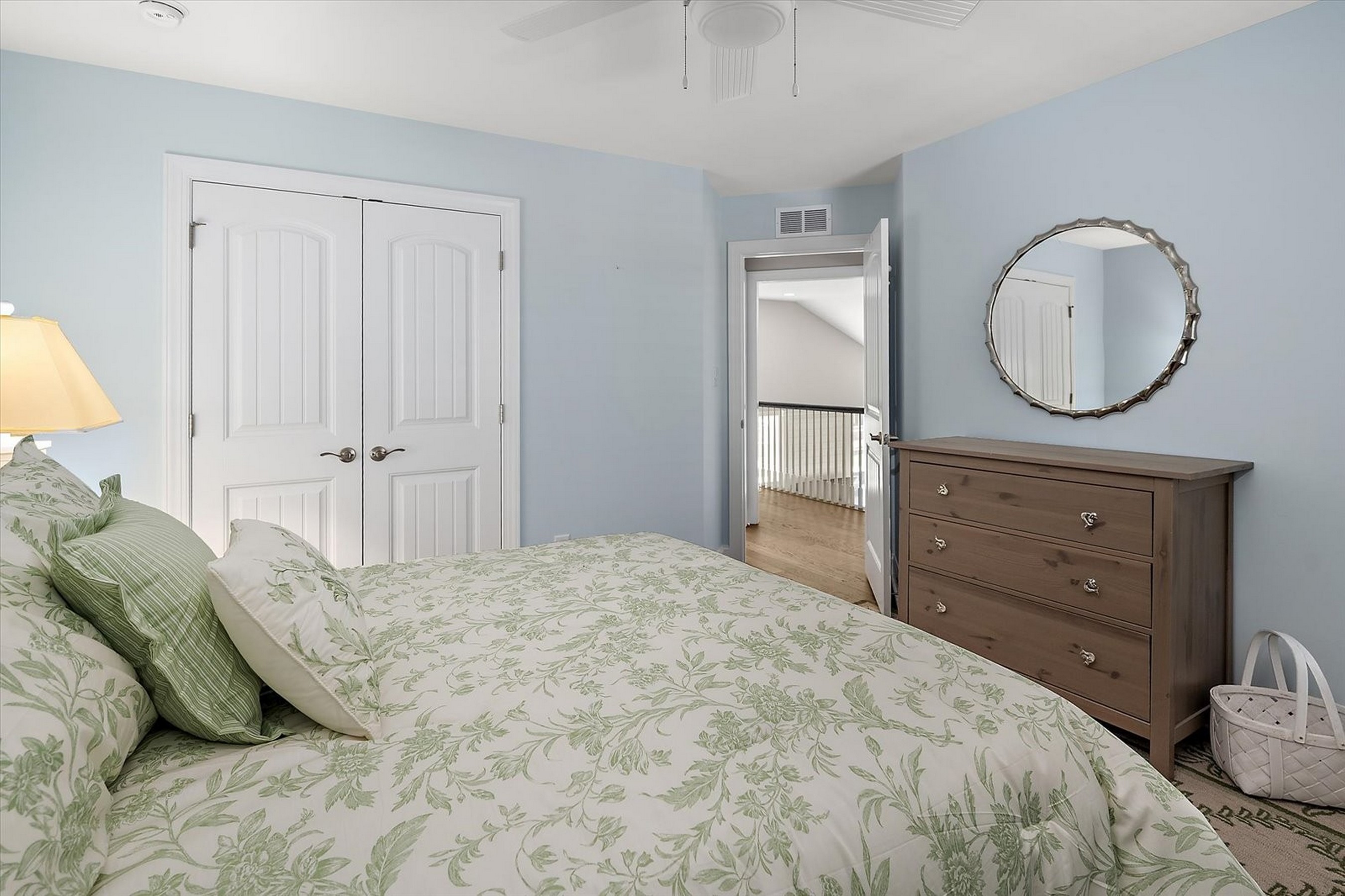  22072 Seaport Square - 物件實景