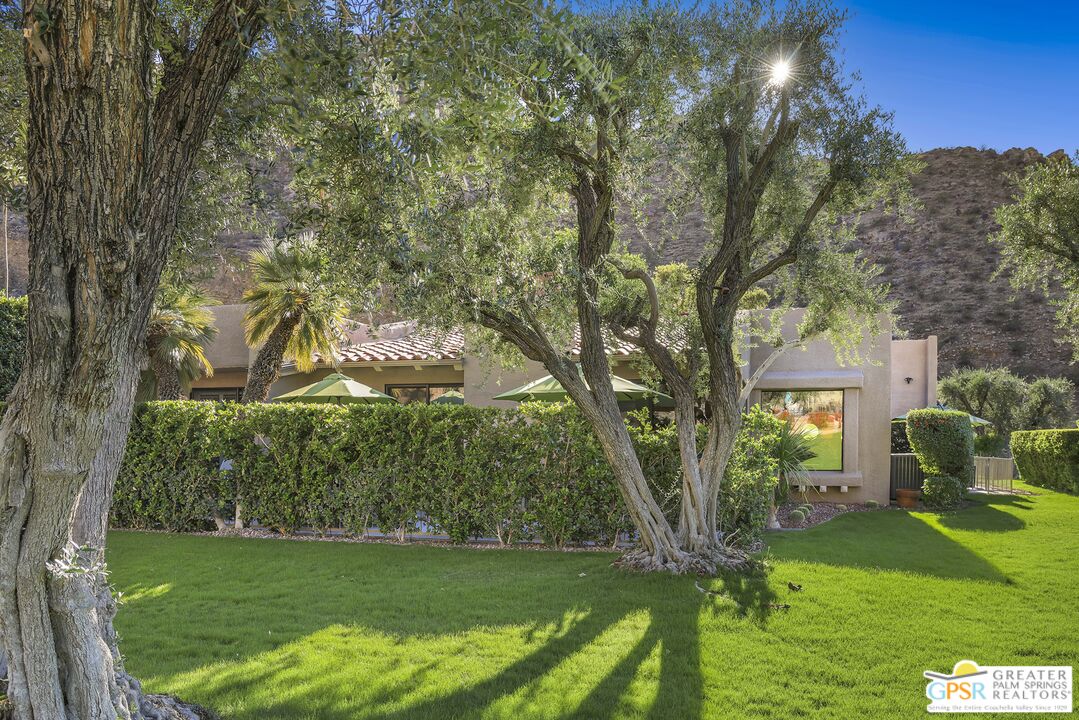 Palm Springs, California, 92264, United States, 2 Bedrooms Bedrooms, ,2 BathroomsBathrooms,Residential,For Sale,1989572