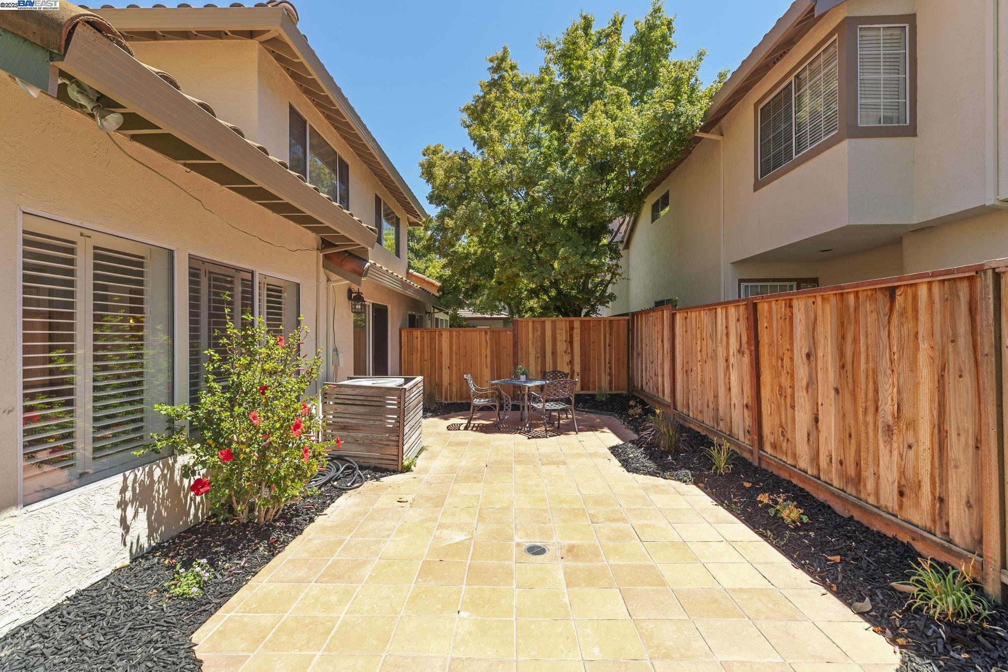 Pleasanton, California, 94566, United States, 4 Bedrooms Bedrooms, ,2 BathroomsBathrooms,Residential,For Sale,1901114