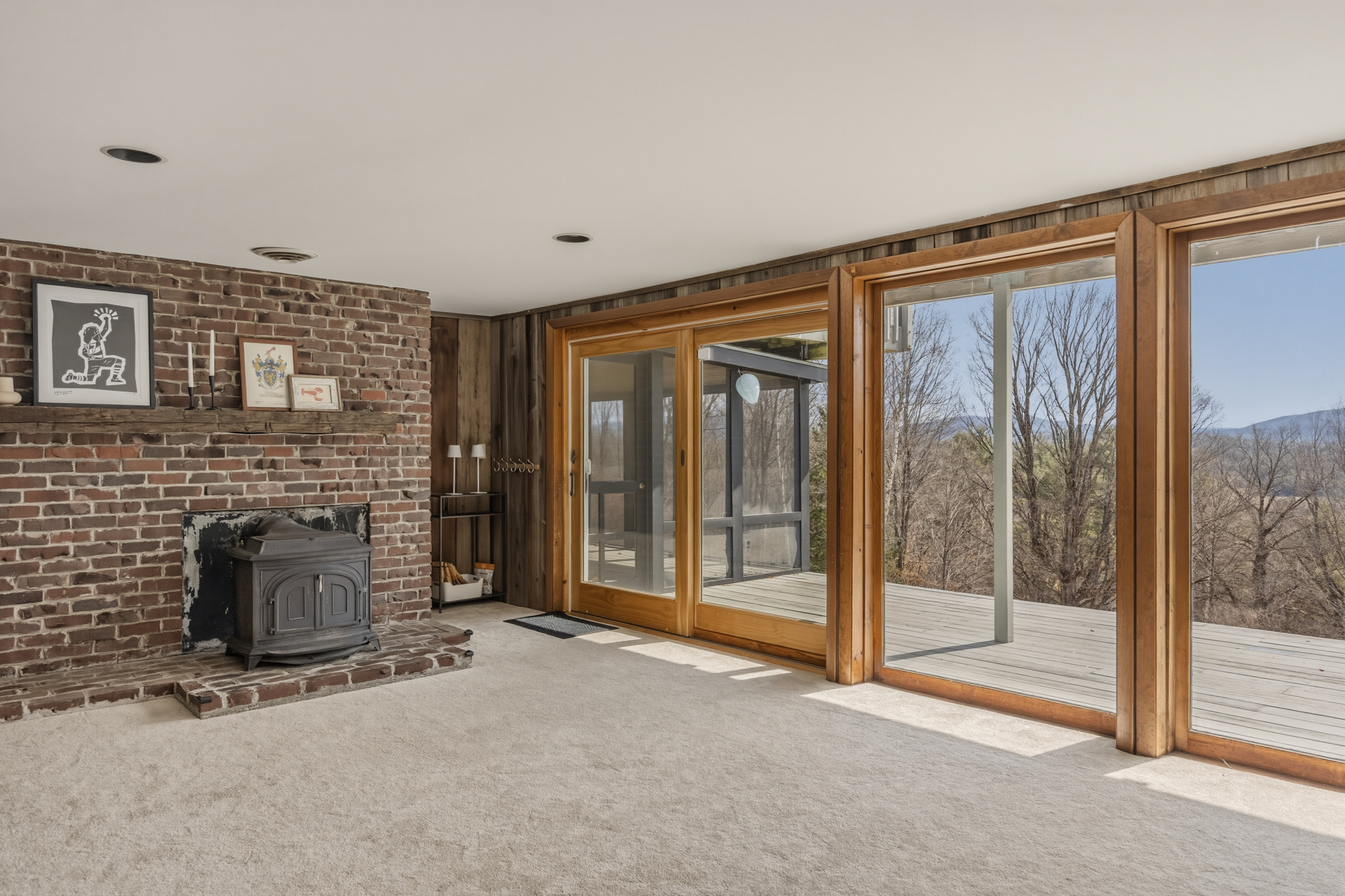  746 Pattrell Road - 物件實景