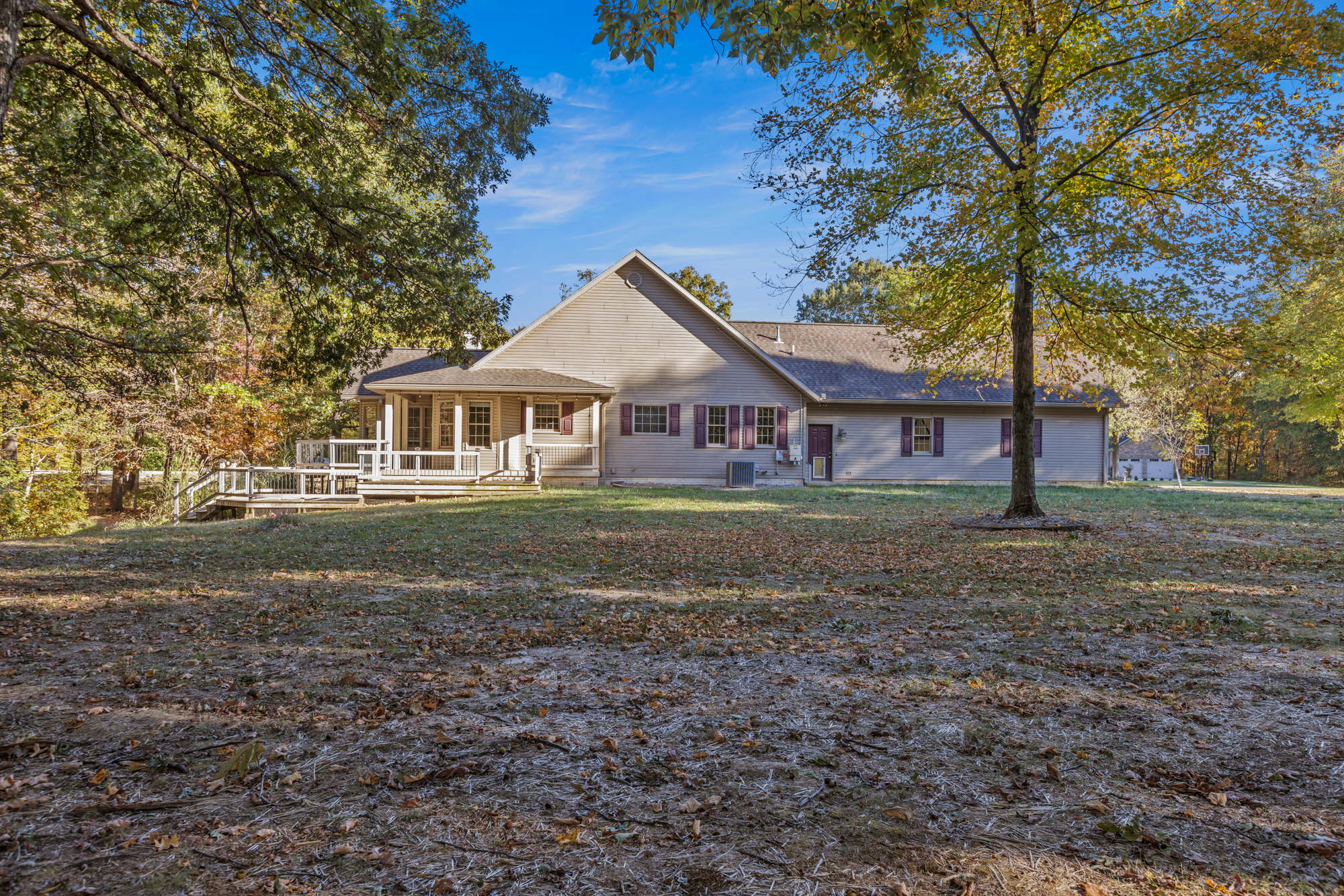 Effingham, Illinois, 62401, United States, 3 Bedrooms Bedrooms, ,3 BathroomsBathrooms,Residential,For Sale,1976361