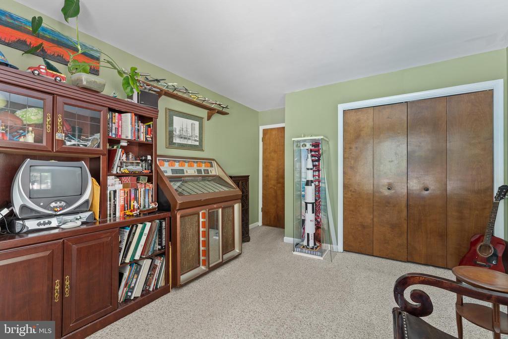Spotsylvania, Virginia, 22551, United States, 5 Bedrooms Bedrooms, ,4 BathroomsBathrooms,Residential,For Sale,1885804
