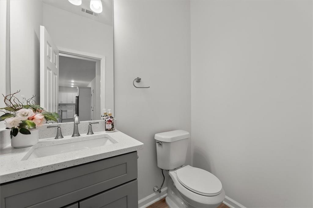 Hampton, Georgia, 30228, United States, 5 Bedrooms Bedrooms, ,4 BathroomsBathrooms,Residential,For Sale,1956814
