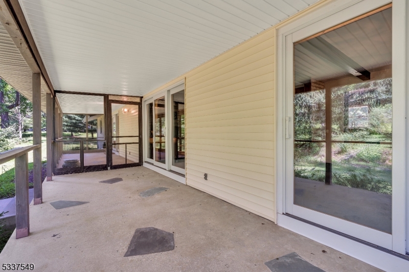 Raritan Twp., New Jersey, 08822, United States, 3 Bedrooms Bedrooms, ,2 BathroomsBathrooms,Residential,For Sale,1951157