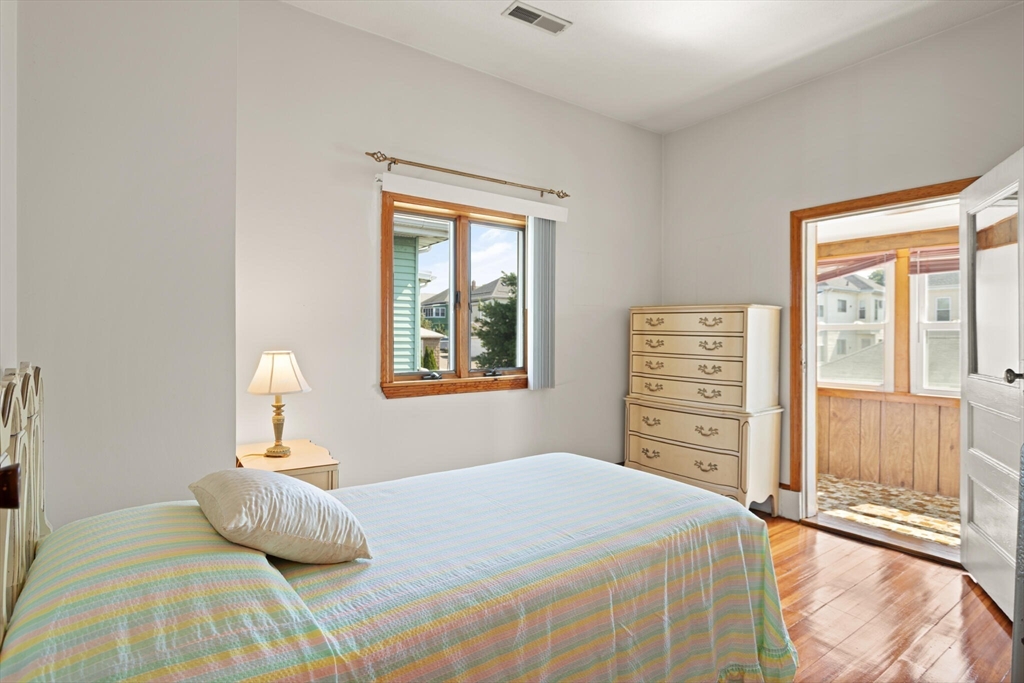 Medford, Massachusetts, 02155, United States, 4 Bedrooms Bedrooms, ,2 BathroomsBathrooms,Residential,For Sale,1935806