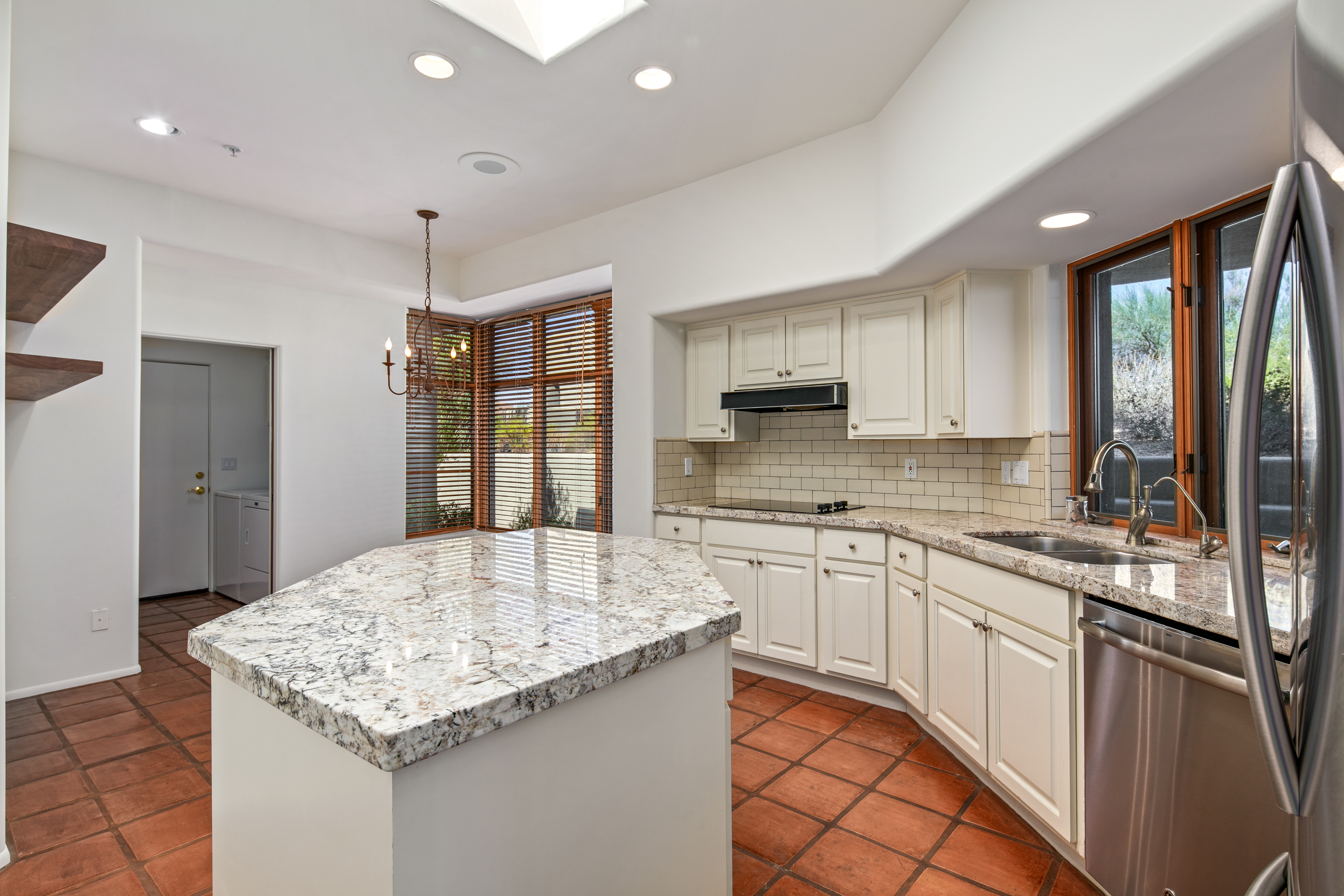  10095 E Graythorn Dr  Scottsdale, AZ - 物件實景