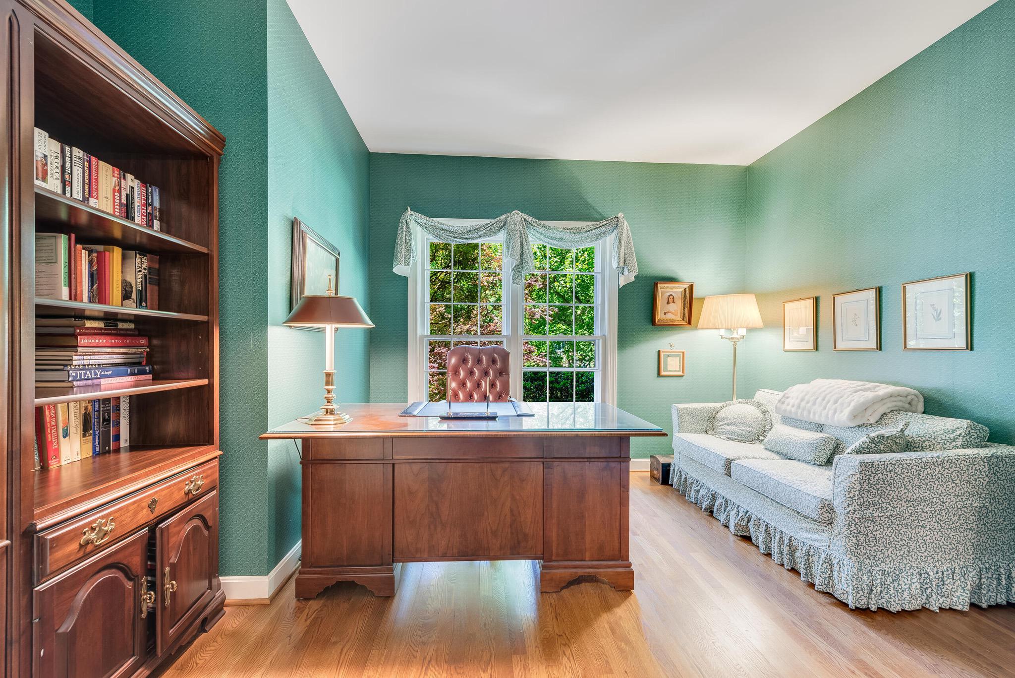  2028 Spring Branch Drive, Vienna, VA, 22181 - 物件實景