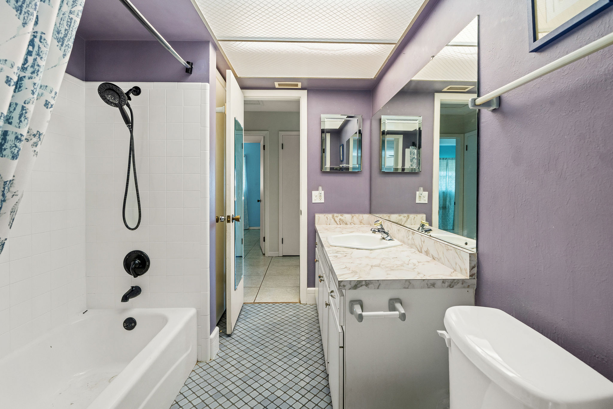 St. Petersburg, Florida, 33712, United States, 3 Bedrooms Bedrooms, ,2 BathroomsBathrooms,Residential,For Sale,1980659