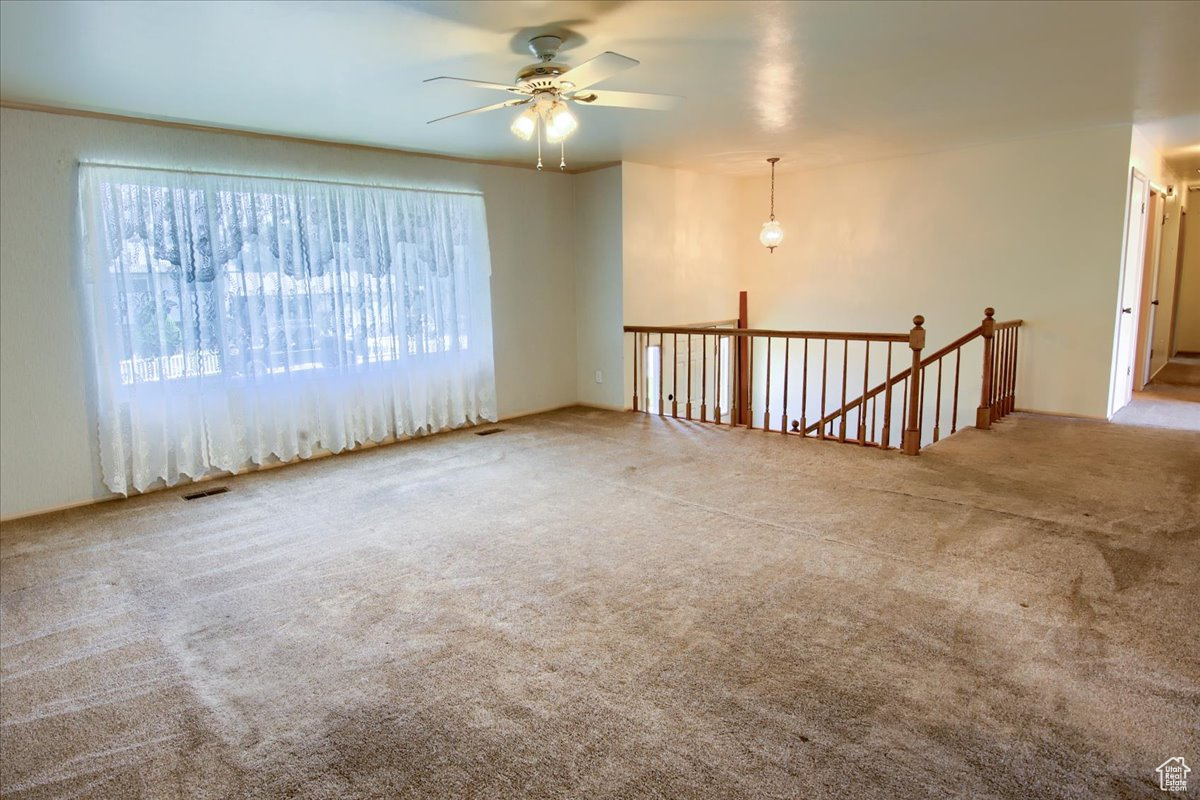 Provo, Utah, 84604, United States, 4 Bedrooms Bedrooms, ,1 BathroomBathrooms,Residential,For Sale,1940832