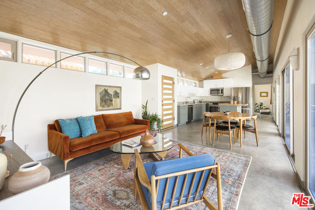 Los Angeles, California, 90041, United States, 4 Bedrooms Bedrooms, ,3 BathroomsBathrooms,Residential,For Sale,1859522