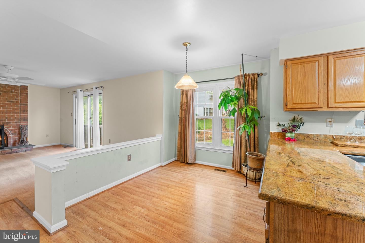 BOWIE, Maryland, 20720, United States, 4 Bedrooms Bedrooms, ,4 BathroomsBathrooms,Residential,For Sale,1897173