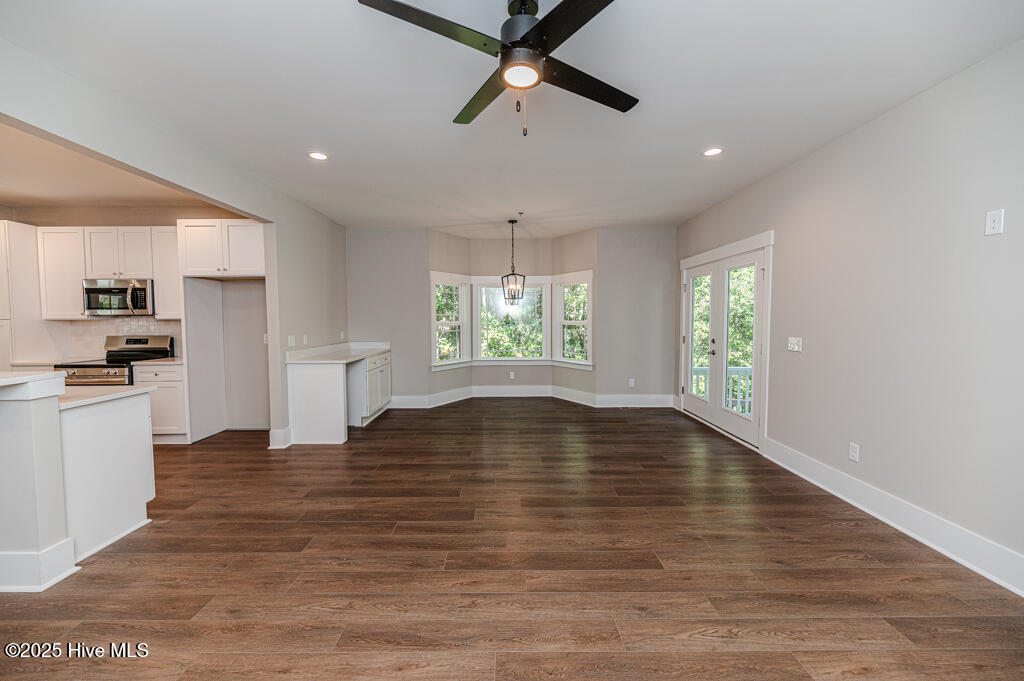 Pinehurst, North Carolina, 28374, United States, 4 Bedrooms Bedrooms, ,4 BathroomsBathrooms,Residential,For Sale,1896102