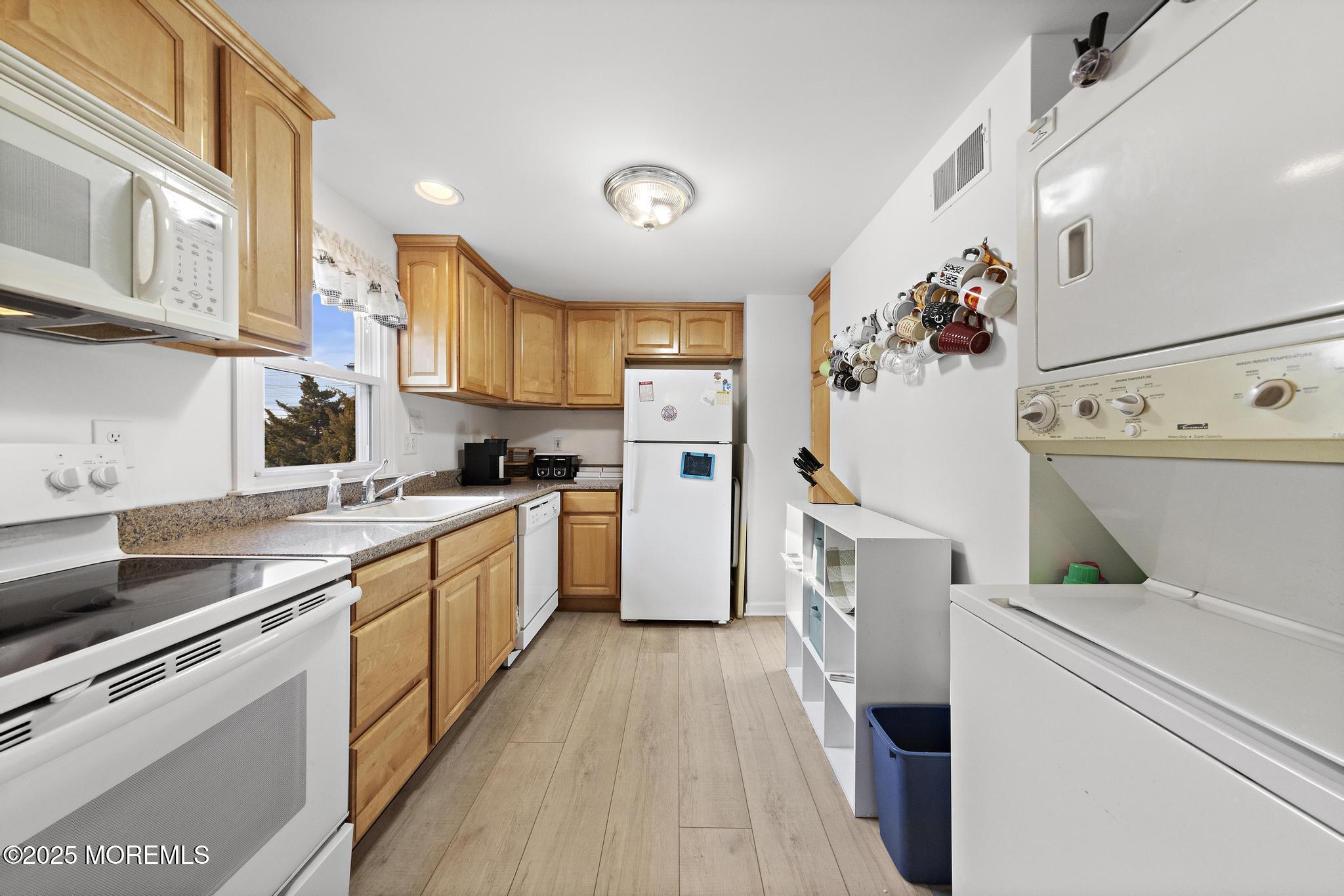 Long Beach Twp, New Jersey, 08008, United States, 5 Bedrooms Bedrooms, ,2 BathroomsBathrooms,Residential,For Sale,1831904