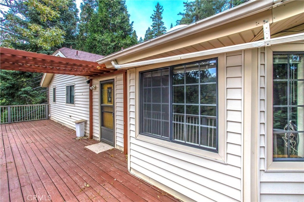 Crestline, California, 92325, United States, 3 Bedrooms Bedrooms, ,4 BathroomsBathrooms,Residential,For Sale,1836283
