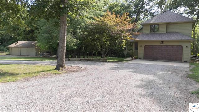 Sedalia, Missouri, 65301, United States, 4 Bedrooms Bedrooms, ,4 BathroomsBathrooms,Residential,For Sale,1911296
