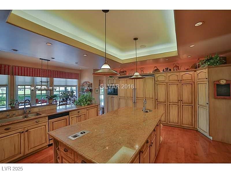 Las Vegas, Nevada, 89113, United States, 4 Bedrooms Bedrooms, ,4 BathroomsBathrooms,Residential,For Sale,1975414