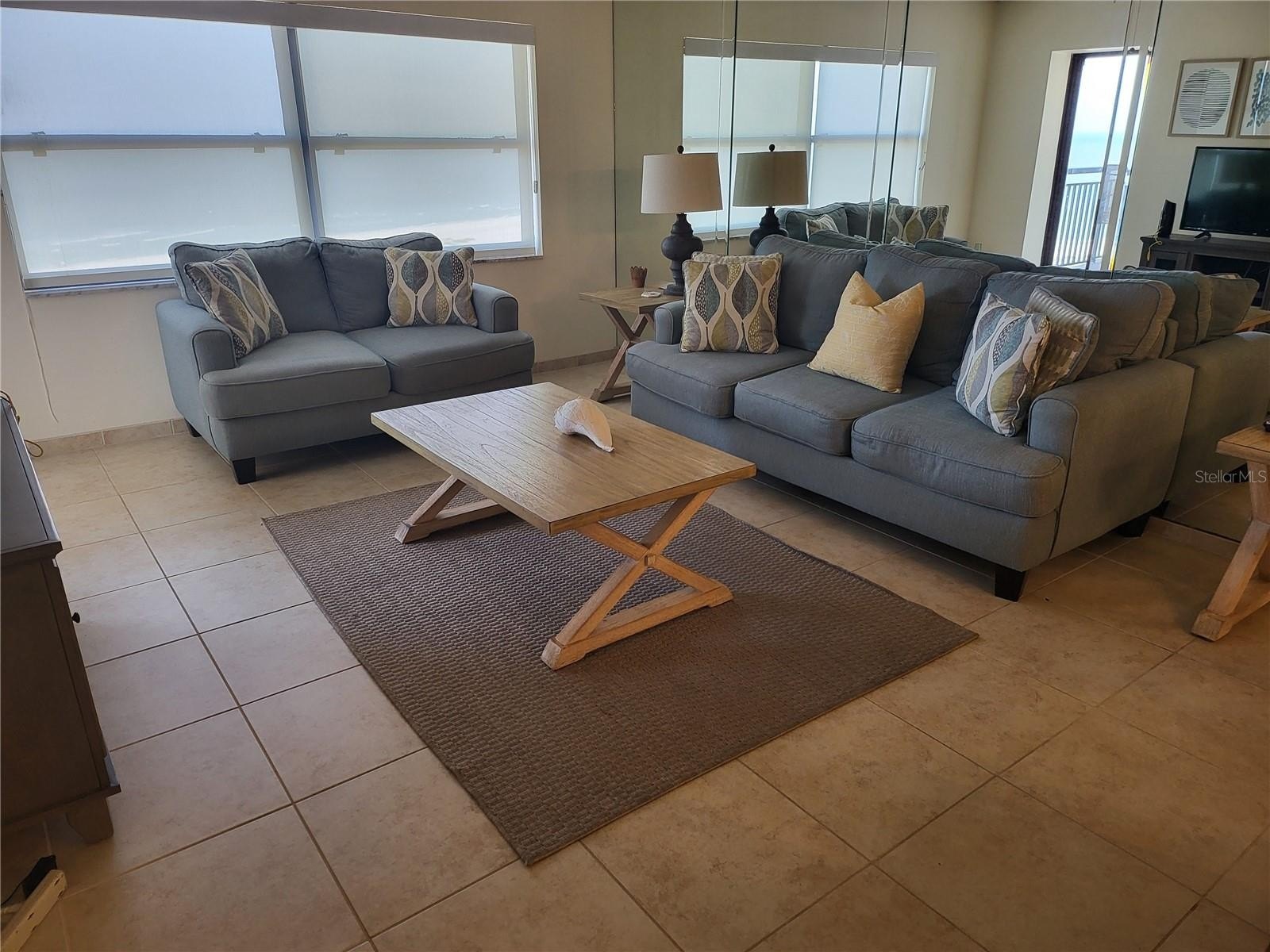 CLEARWATER BEACH, Florida, 33767, United States, 2 Bedrooms Bedrooms, ,2 BathroomsBathrooms,Residential,For Sale,1982675