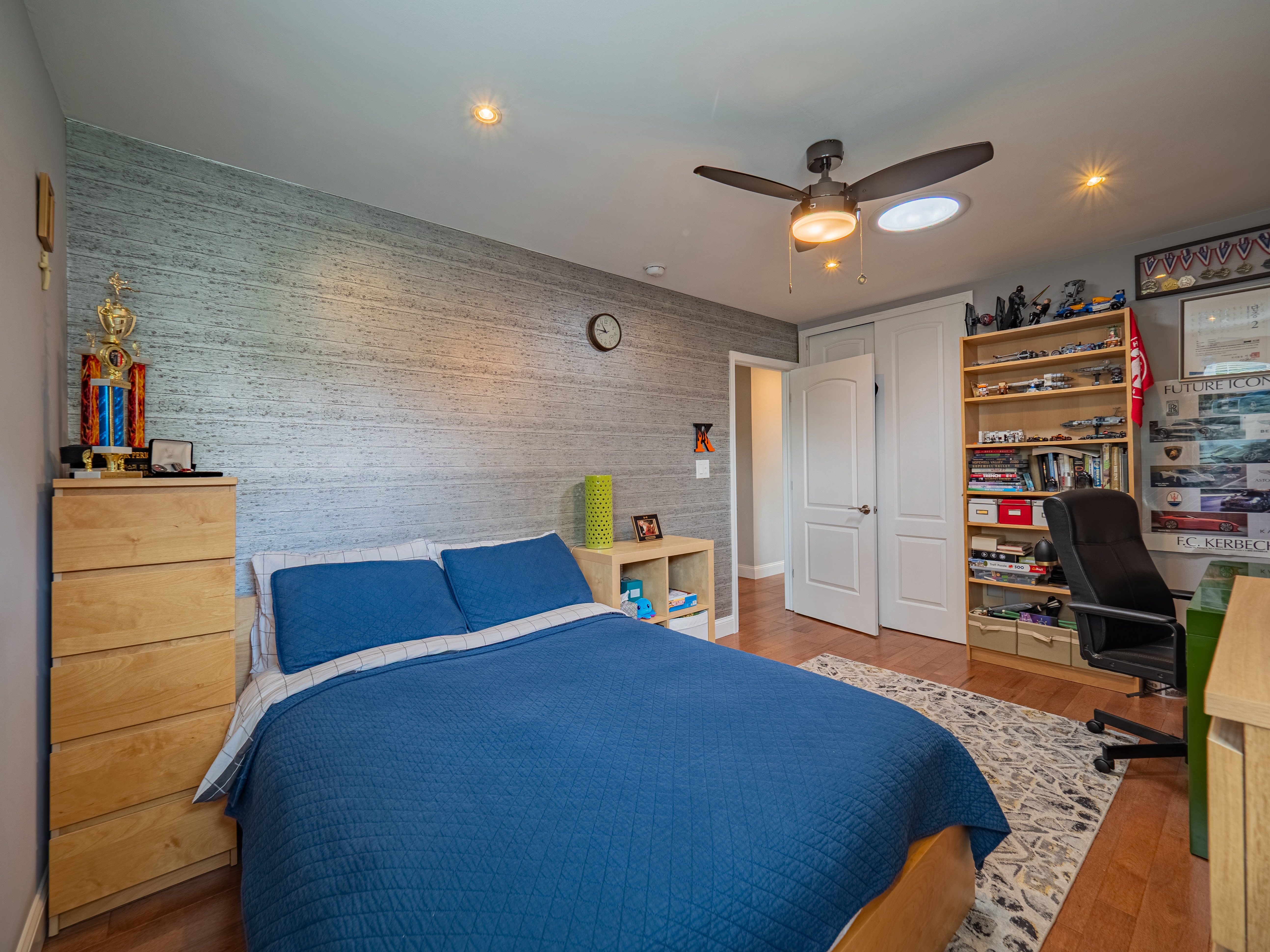 Pennington, New Jersey, 08534, United States, 2 Bedrooms Bedrooms, ,3 BathroomsBathrooms,Residential,For Sale,1936854