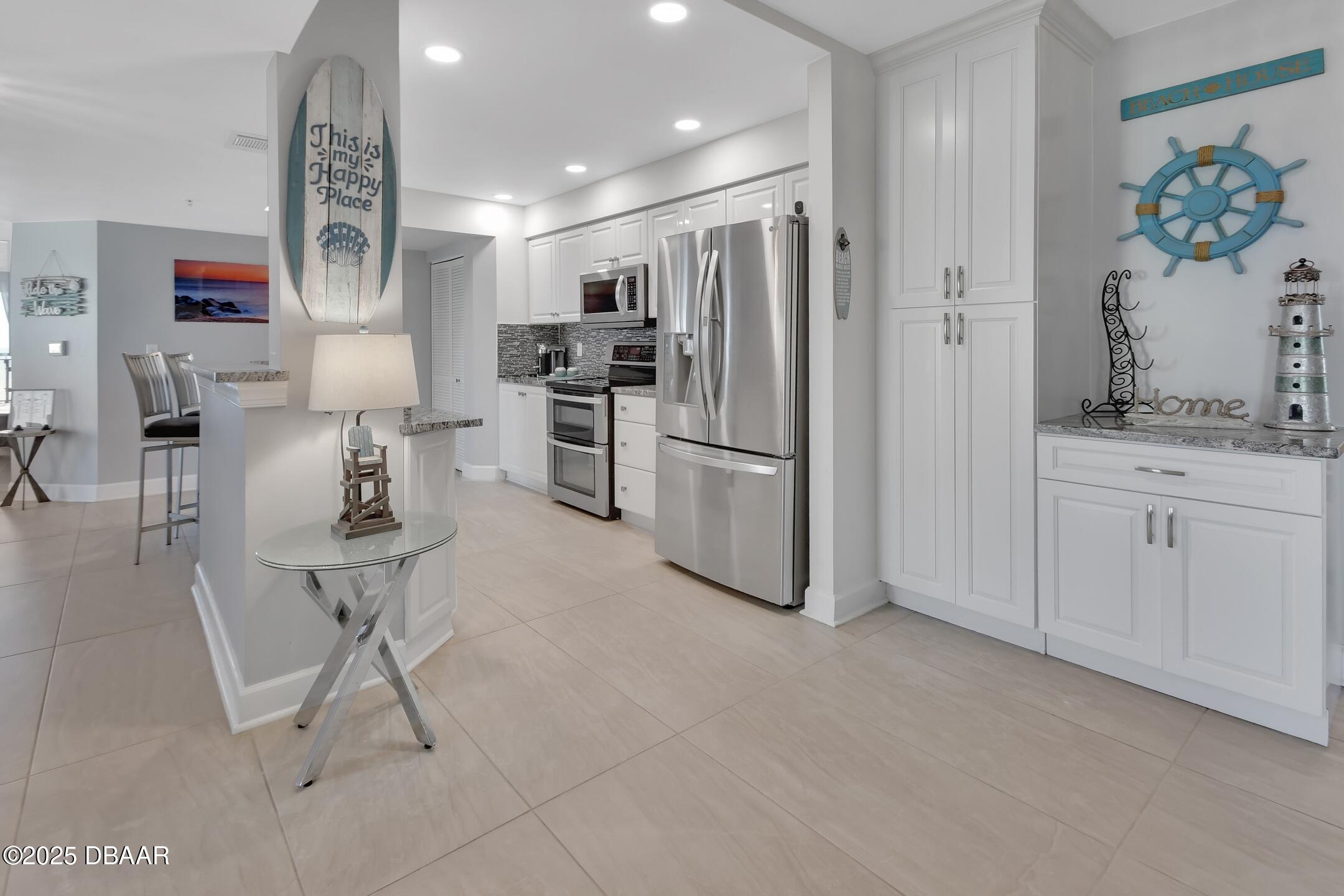 Daytona Beach, Florida, 32118, United States, 3 Bedrooms Bedrooms, ,3 BathroomsBathrooms,Residential,For Sale,1737789