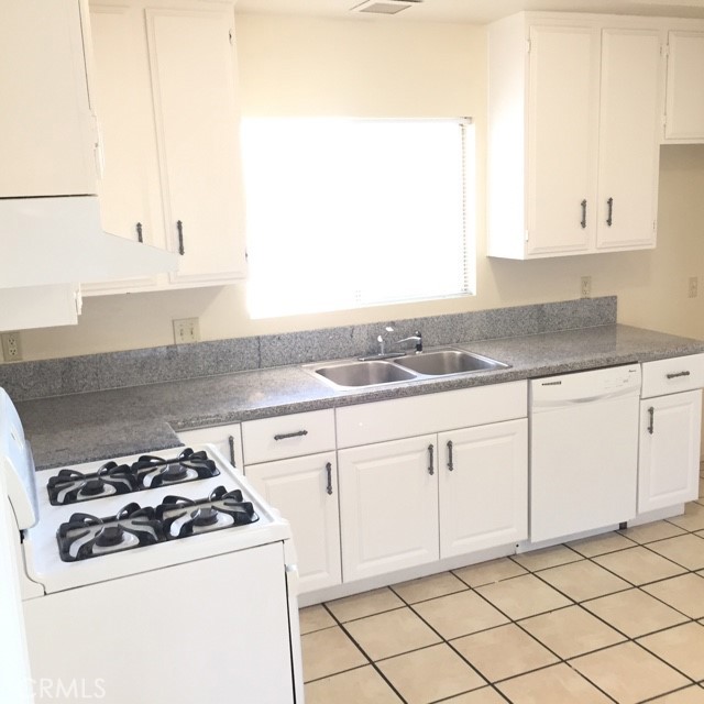 Apple Valley, California, 92308, United States, ,Residential,For Sale,1980582