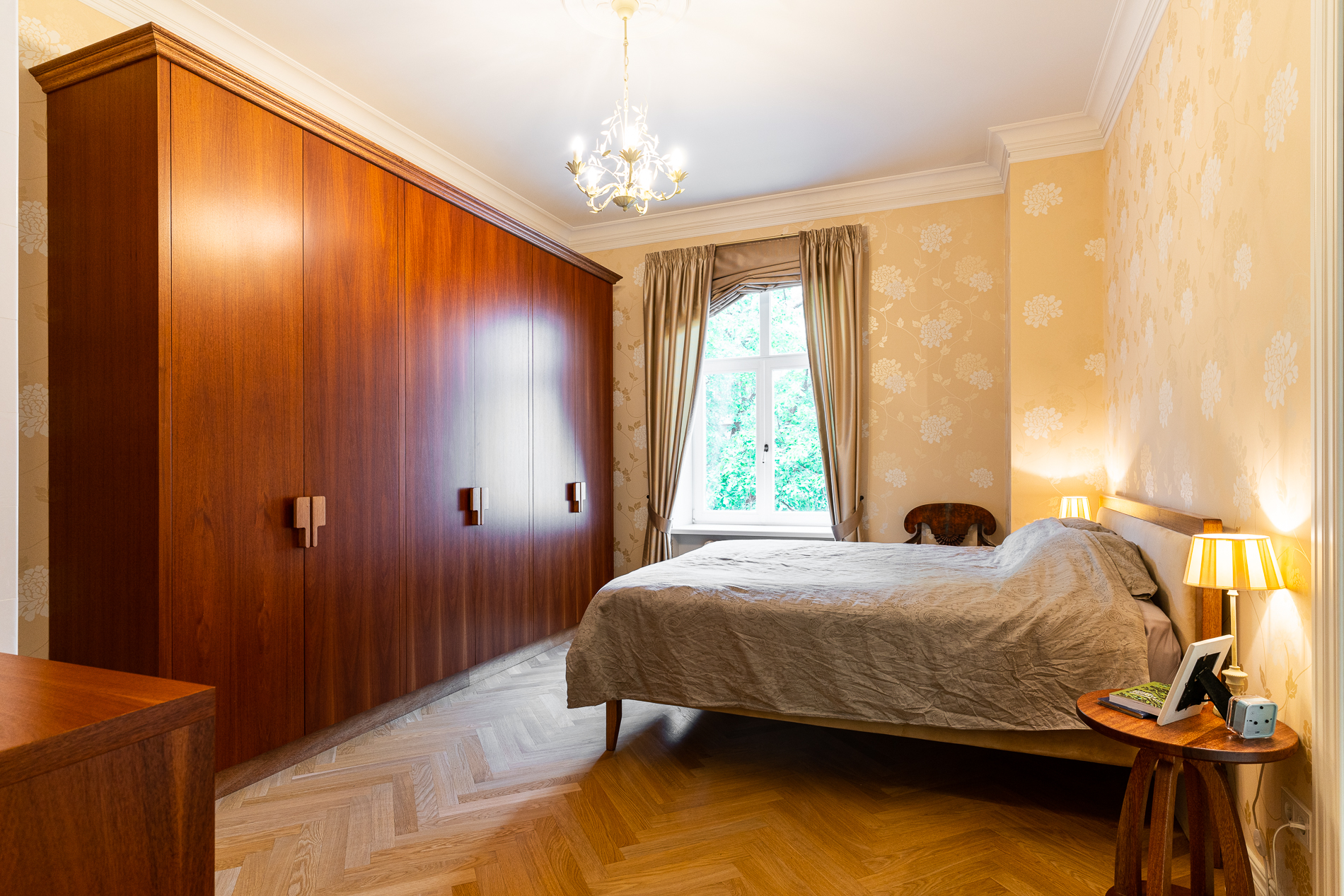  Beautiful and spacious apartment in the Quiet Center - 物件實景