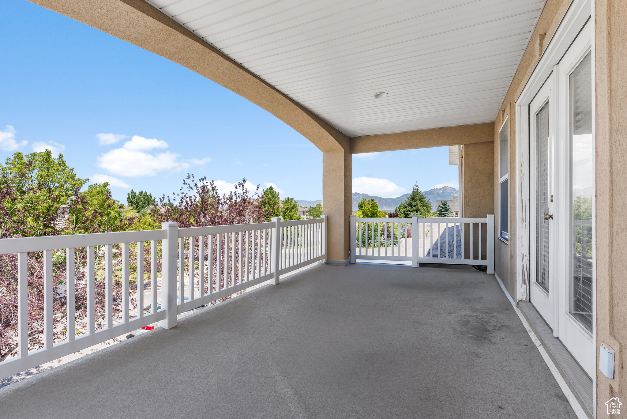 West Jordan, Utah, 84081, United States, 4 Bedrooms Bedrooms, ,3 BathroomsBathrooms,Residential,For Sale,1885459