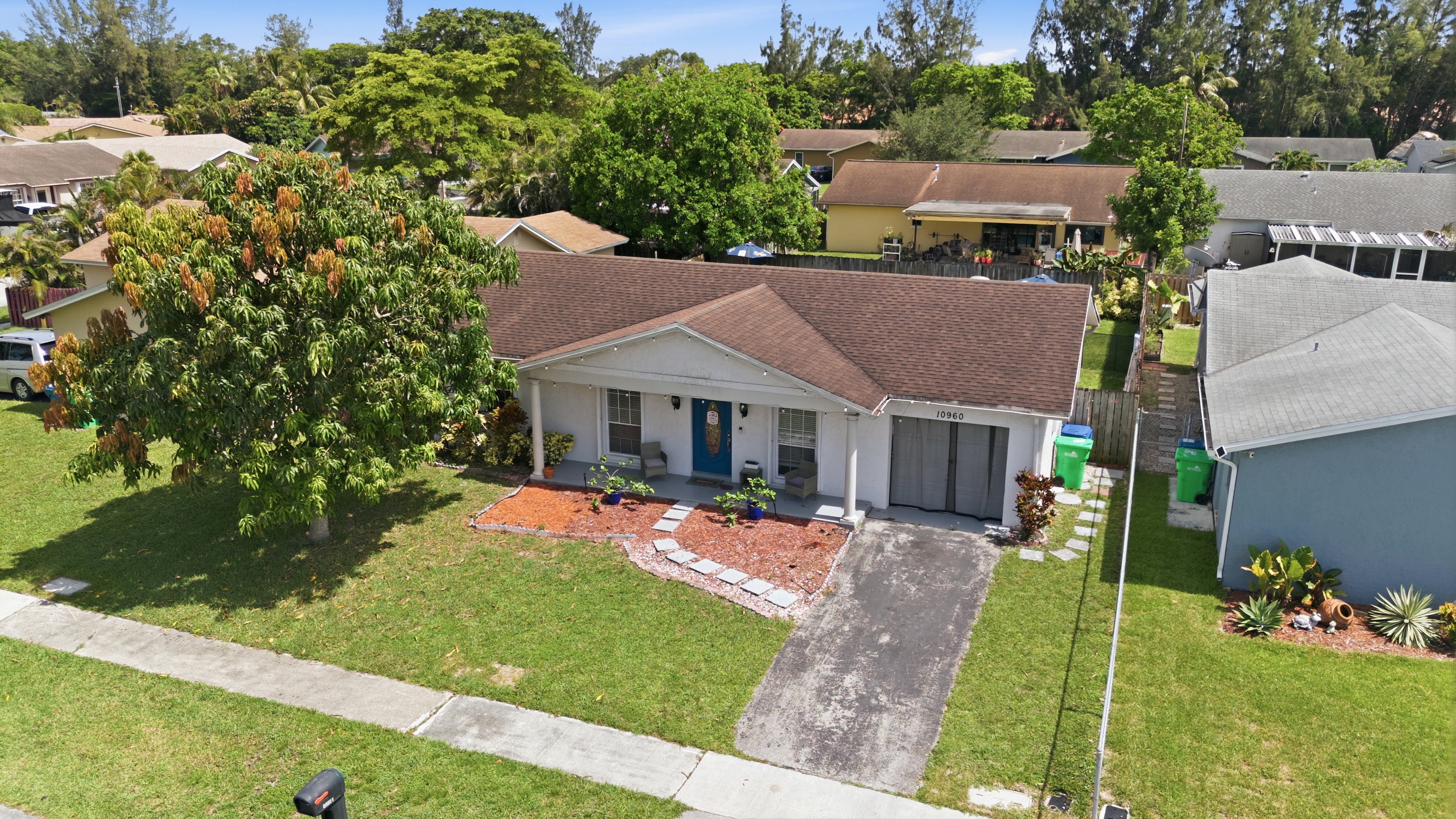  10960 NW 21st St, Sunrise, FL, 33322 - 物件實景