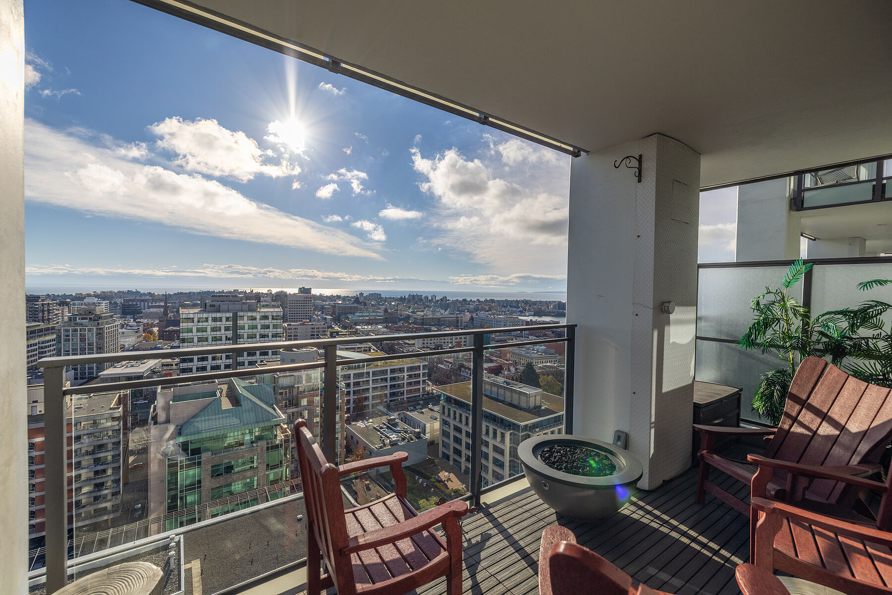  Experience Elevated Living - 物件實景