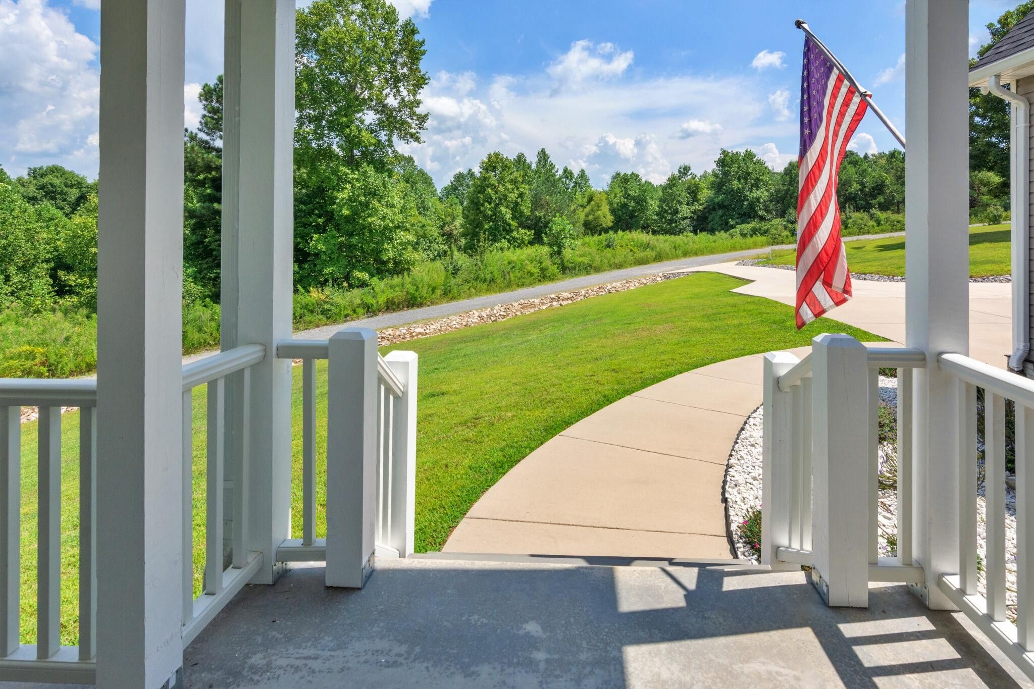 Dunlap, Tennessee, 37327, United States, 3 Bedrooms Bedrooms, ,4 BathroomsBathrooms,Residential,For Sale,1942709