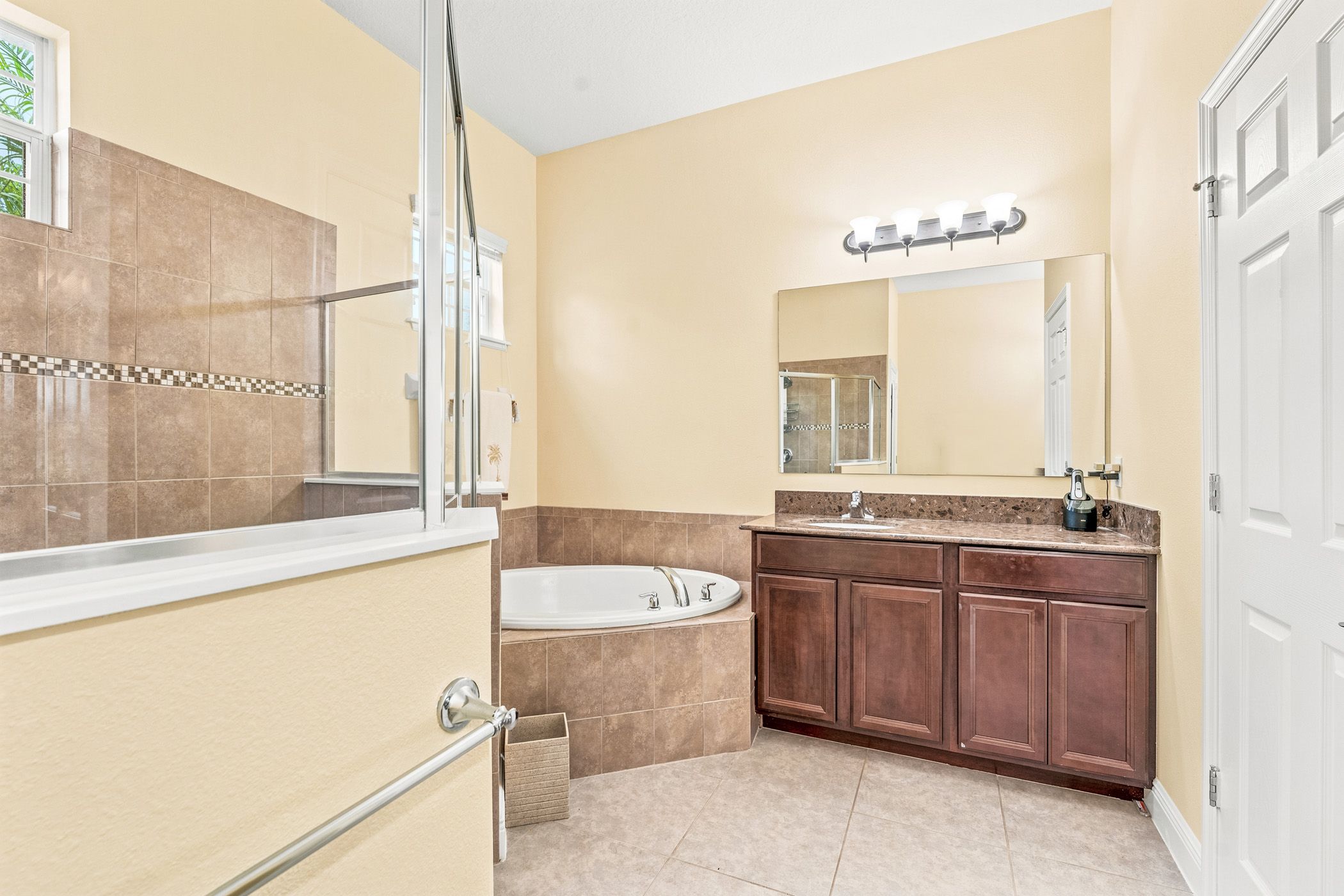  7277 E Village Square, Vero Beach, FL, 32966 - 物件實景