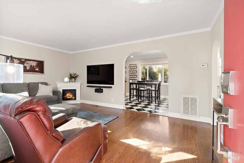 Benicia, California, 94510, United States, 2 Bedrooms Bedrooms, ,1 BathroomBathrooms,Residential,For Sale,1966169