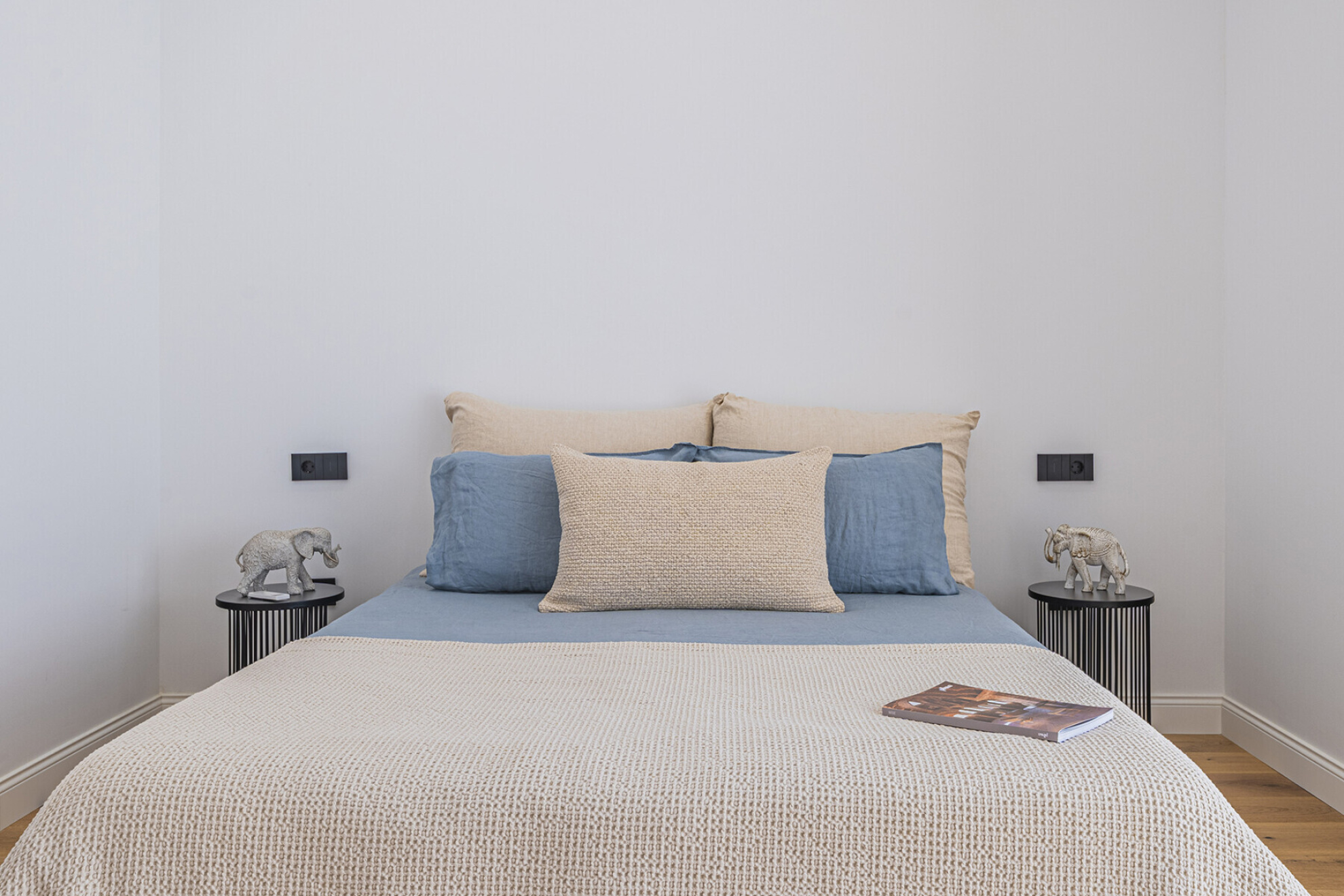  Exclusive brand new home in a regal estate on Mallorca Street - 物件實景