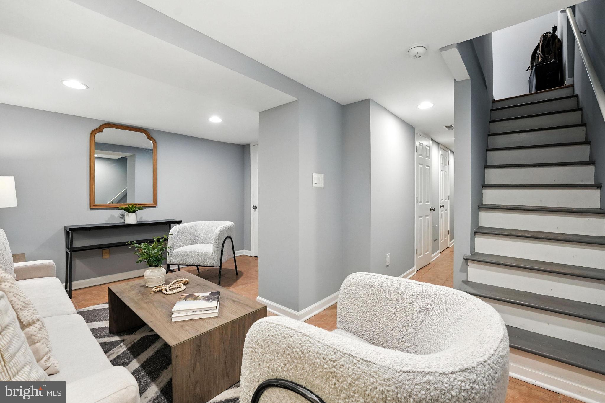 Washington, District of Columbia, 20002, United States, 4 Bedrooms Bedrooms, ,4 BathroomsBathrooms,Residential,For Sale,1983666