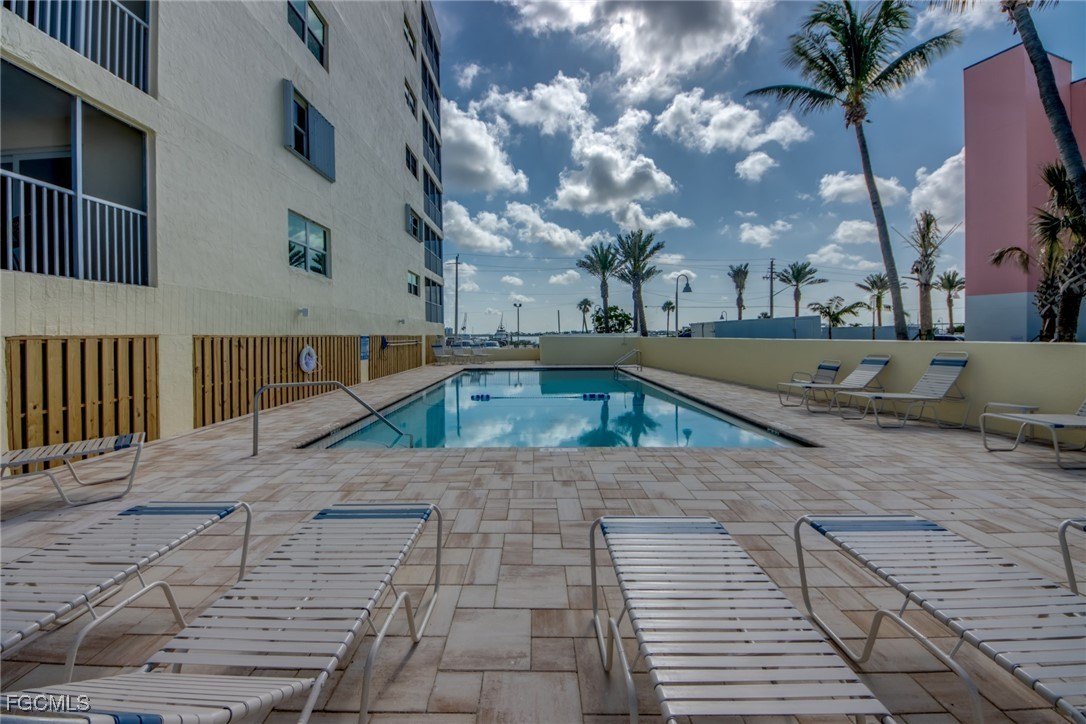 Fort Myers Beach, Florida, 33931, United States, 1 Bedroom Bedrooms, ,1 BathroomBathrooms,Residential,For Sale,1979475