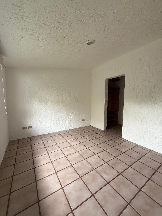 Querétaro, Querétaro, 76100, Mexico, 2 Bedrooms Bedrooms, ,2 BathroomsBathrooms,Residential,For Sale,1926939