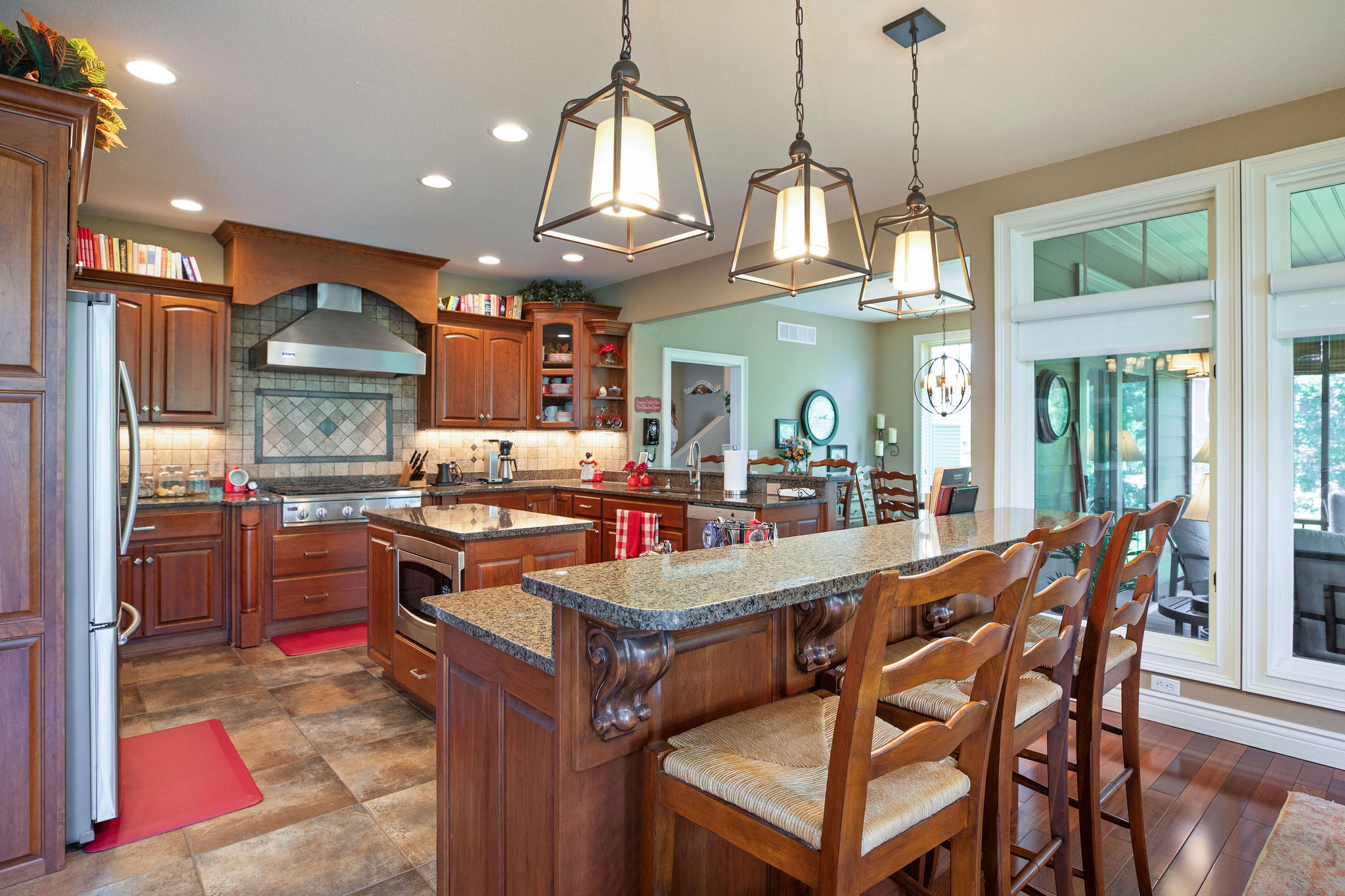 Shell Knob, Missouri, 65747, United States, 4 Bedrooms Bedrooms, ,5 BathroomsBathrooms,Residential,For Sale,1894340