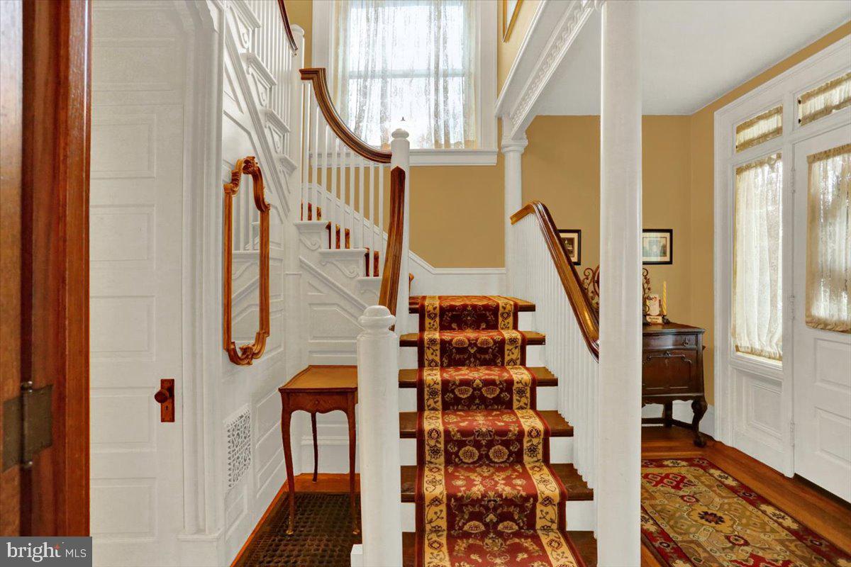 Manheim, Pennsylvania, 17545, United States, 6 Bedrooms Bedrooms, ,8 BathroomsBathrooms,Residential,For Sale,1896454