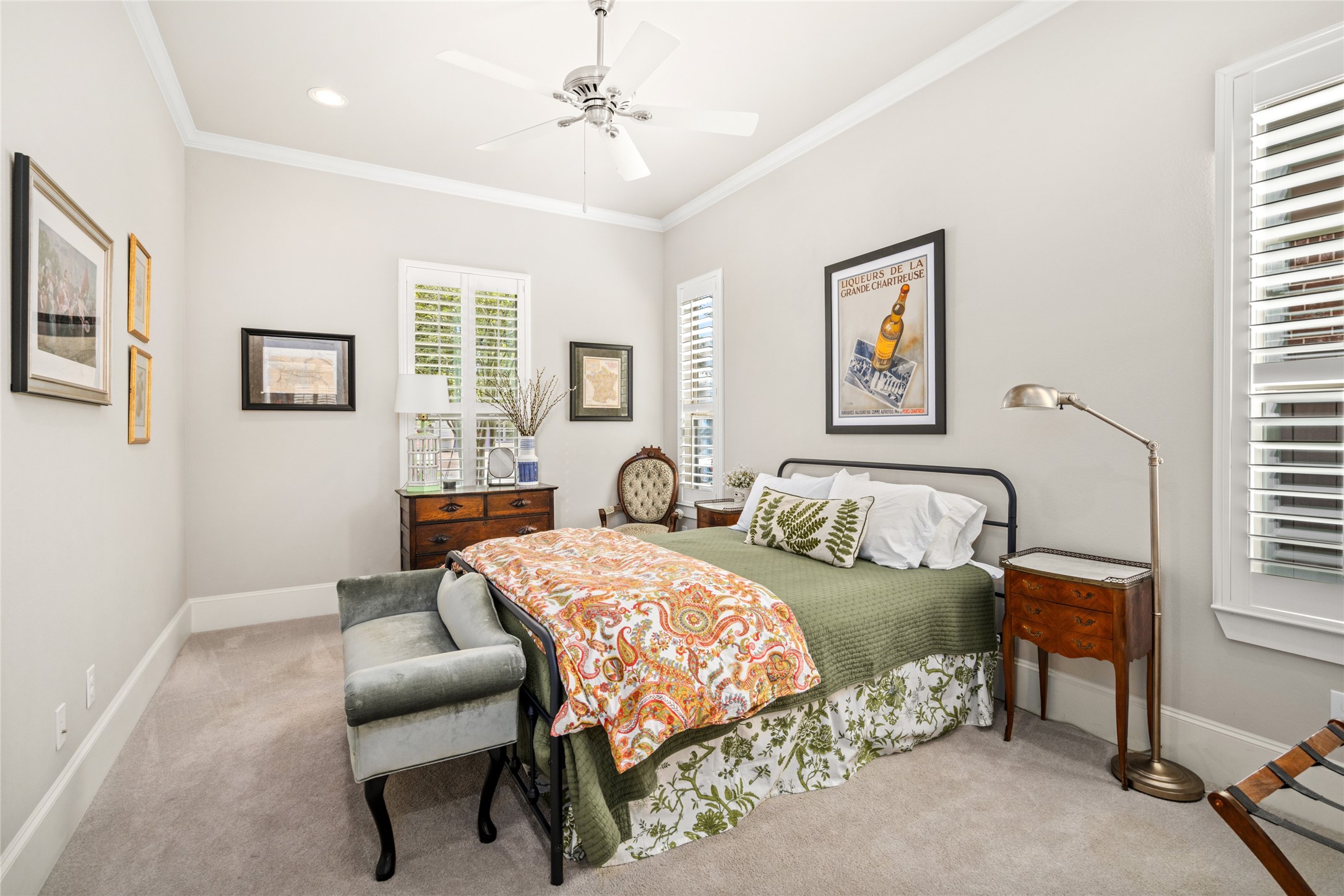  1045 Rosepoint Street - 物件實景