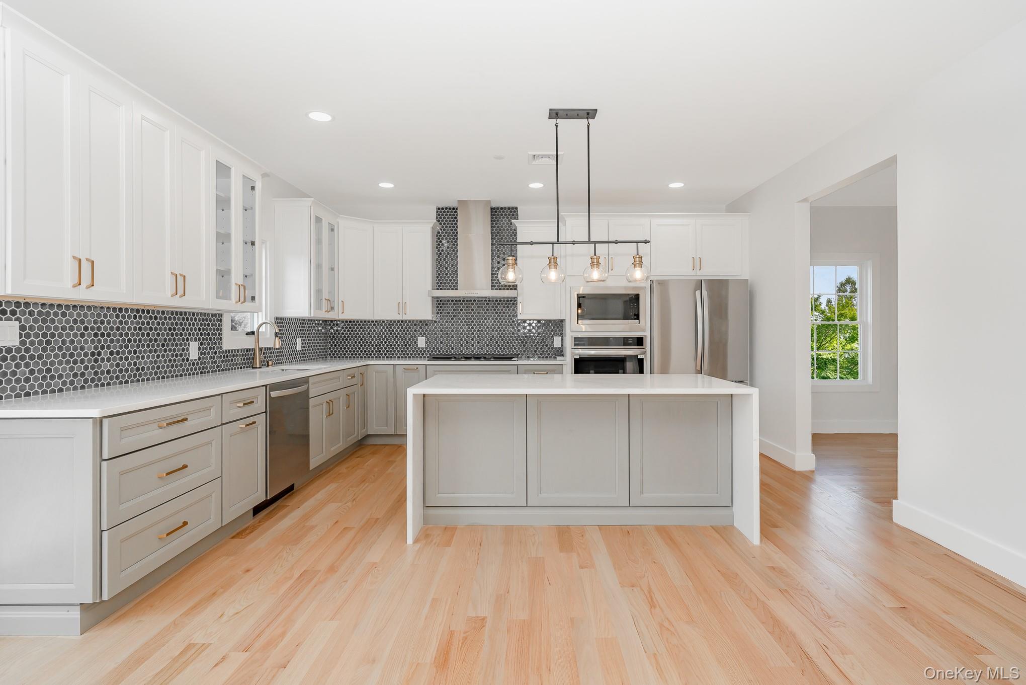 Bellmore, New York, 11710, United States, 5 Bedrooms Bedrooms, ,3 BathroomsBathrooms,Residential,For Sale,1977059