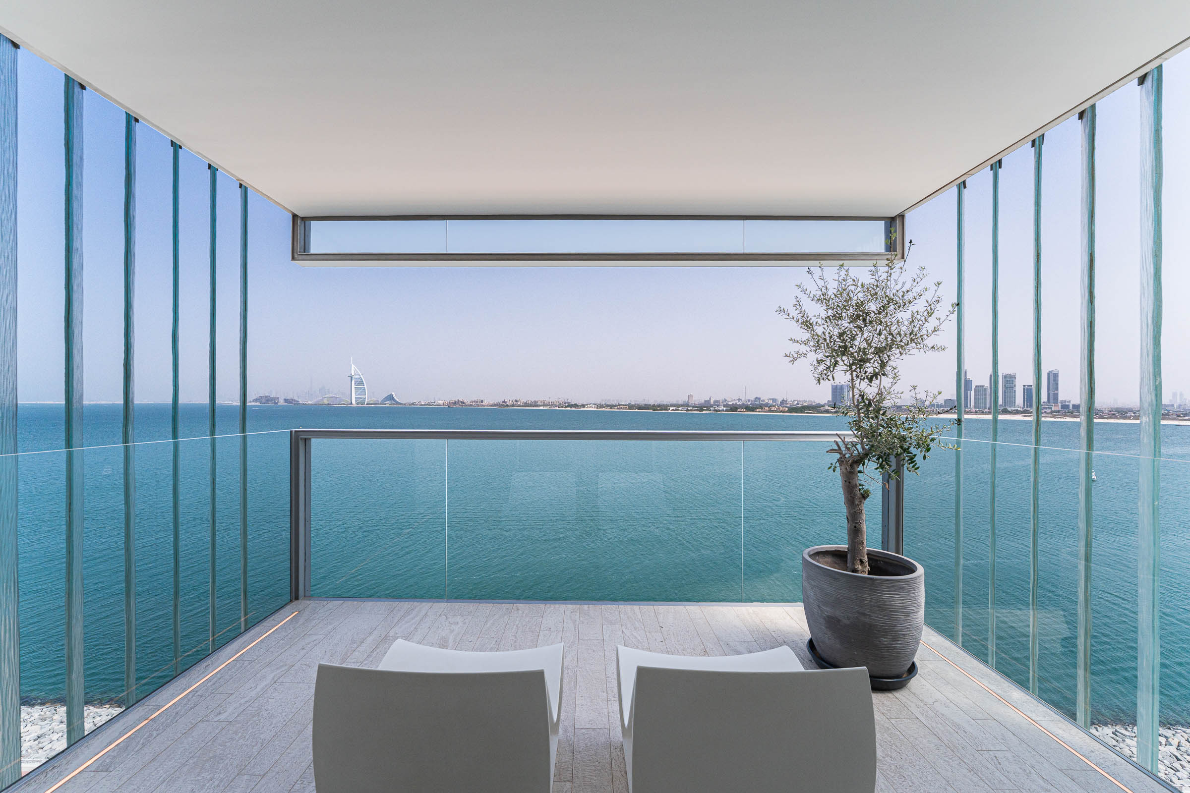  Apartment with Spacious Terrace and Sea View in Muraba - 物件實景