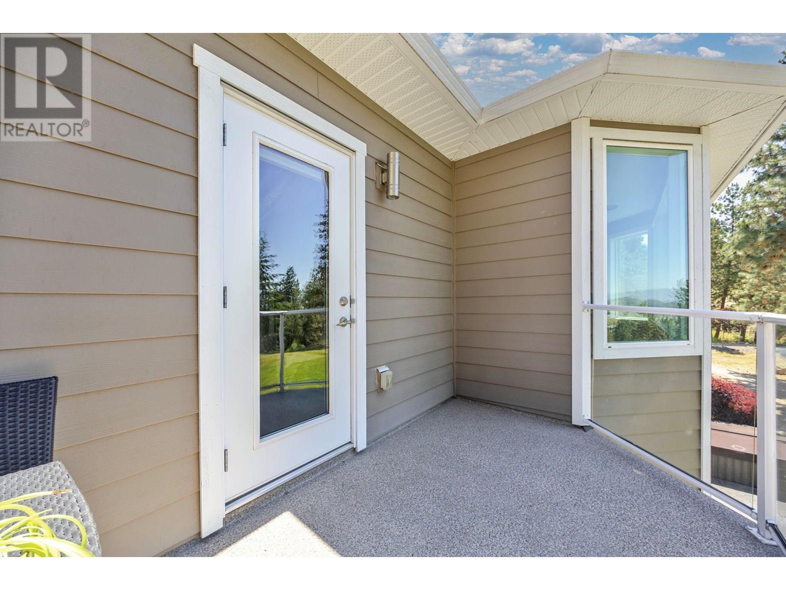 KELOWNA, British Columbia, V1X 7V3, CA, 4 Bedrooms Bedrooms, ,2 BathroomsBathrooms,Residential,For Sale,1948769