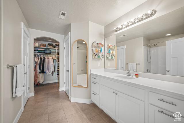 OREM, Utah, 84059, United States, 4 Bedrooms Bedrooms, ,4 BathroomsBathrooms,Residential,For Sale,1943061