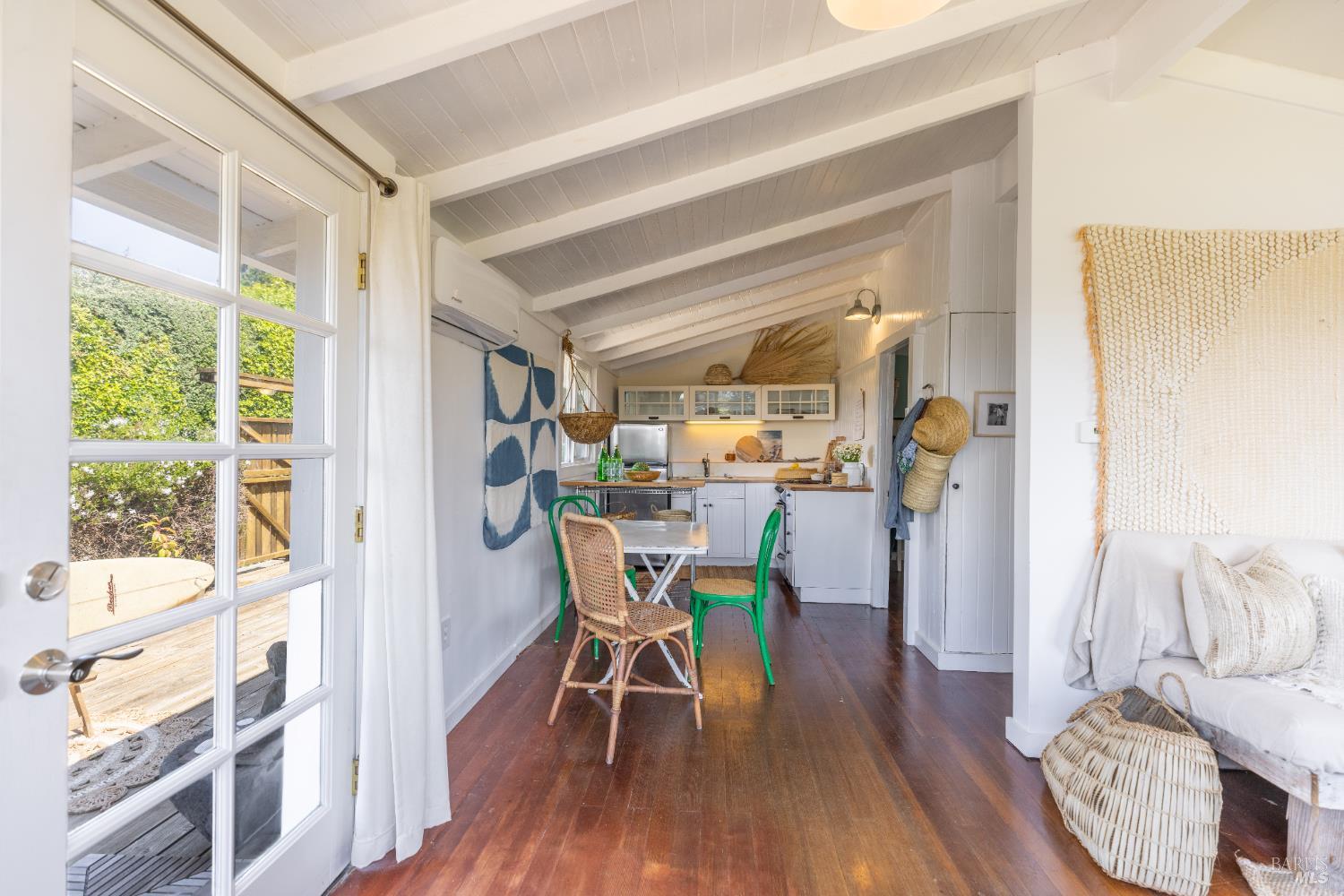 Stinson Beach, California, 94970, United States, 1 Bedroom Bedrooms, ,1 BathroomBathrooms,Residential,For Sale,1838443