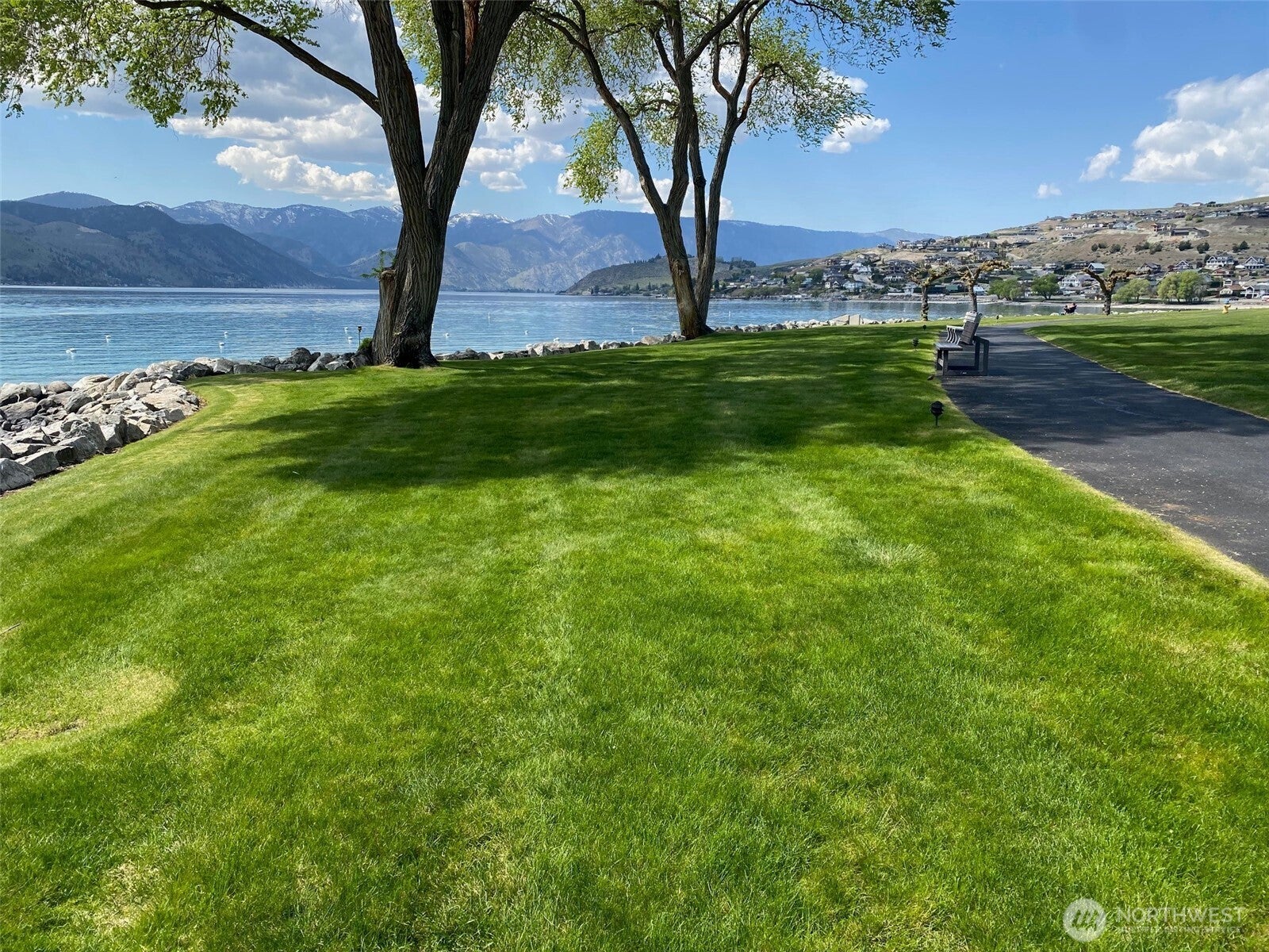 Chelan, Washington, 98816, United States, 3 Bedrooms Bedrooms, ,1 BathroomBathrooms,Residential,For Sale,1699623