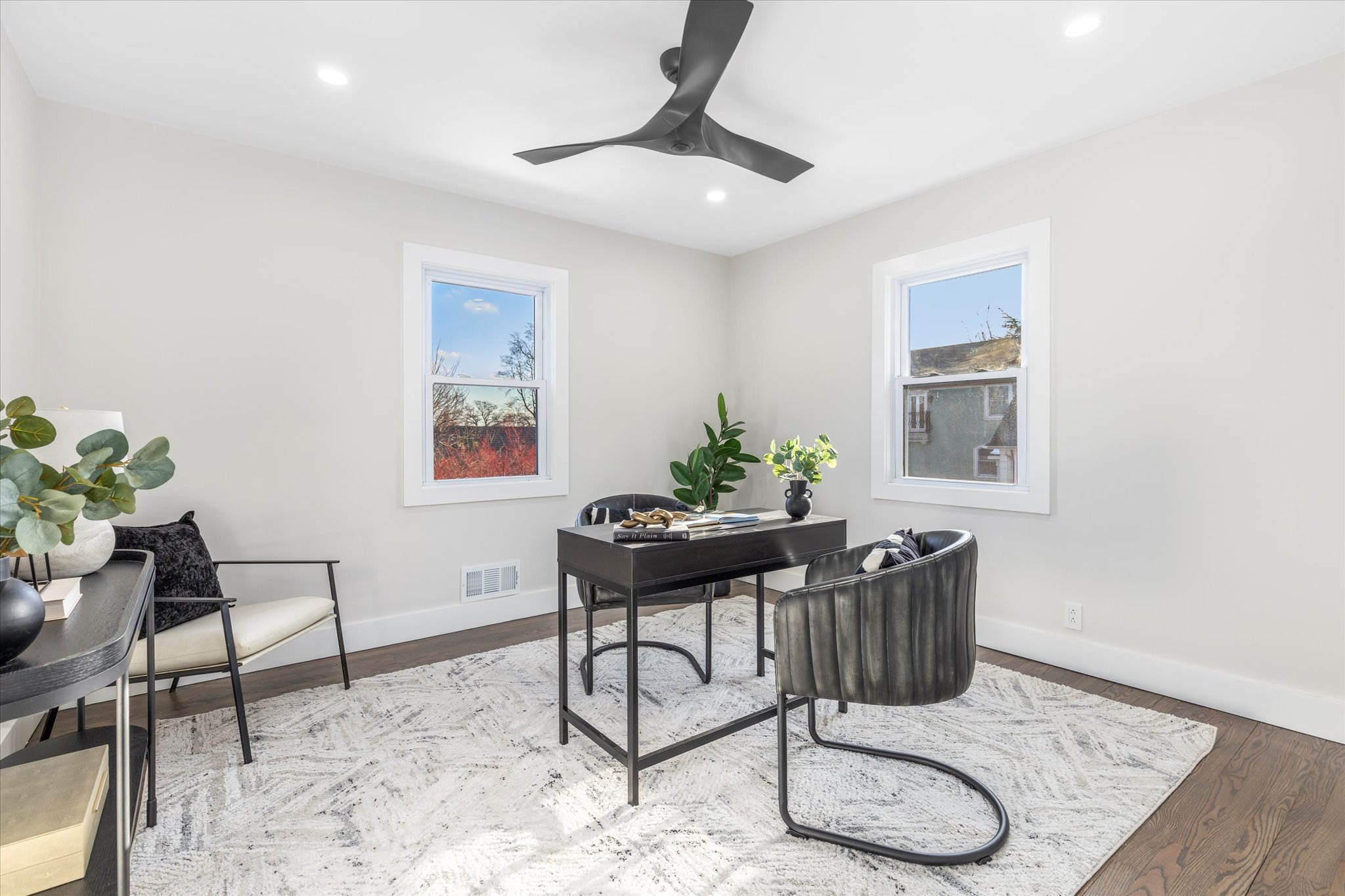 Clifton, New Jersey, 07014, United States, 4 Bedrooms Bedrooms, ,2 BathroomsBathrooms,Residential,For Sale,2005984