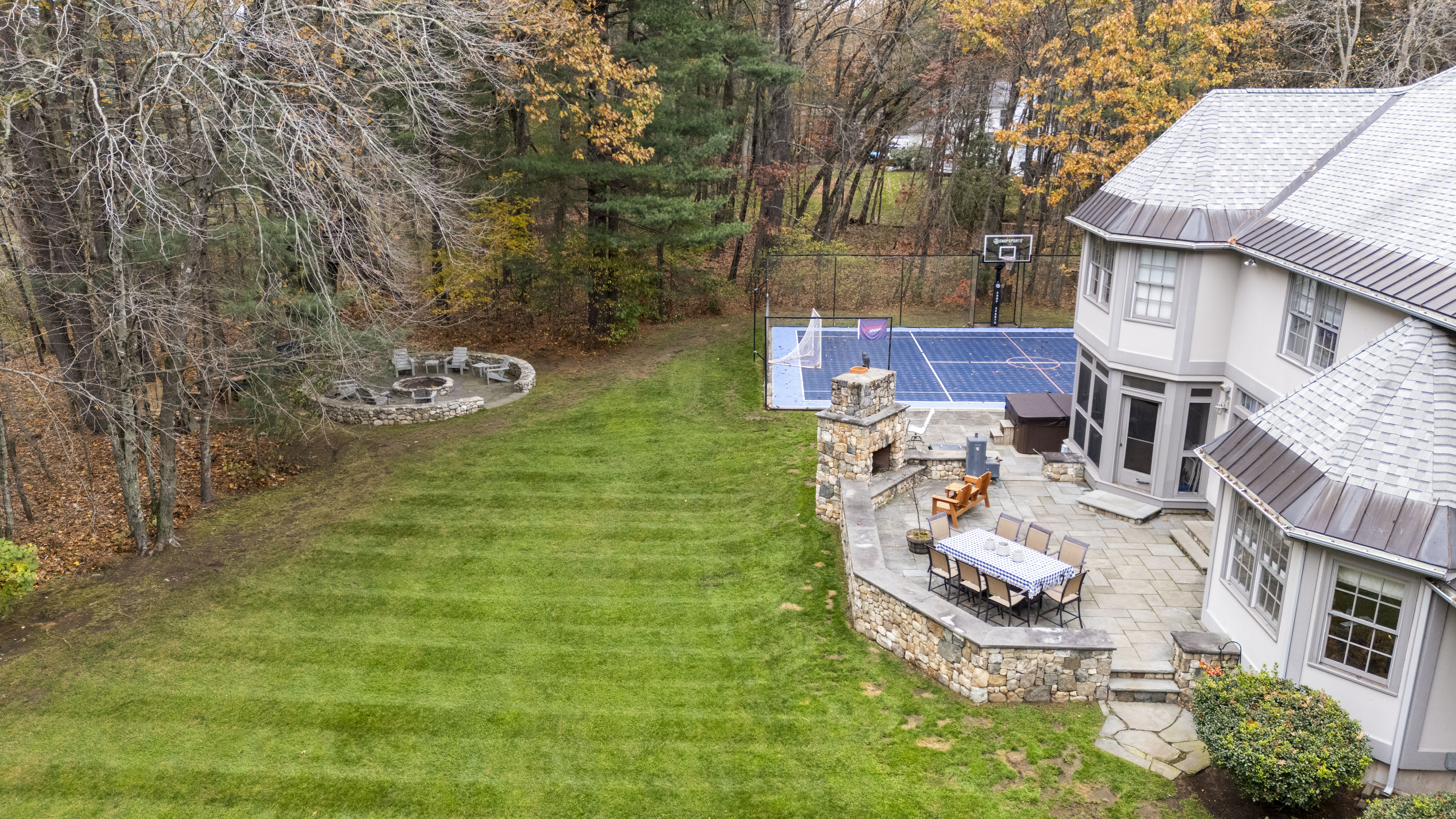  419 Wellesley Street, Weston, MA, 02493 - 物件實景