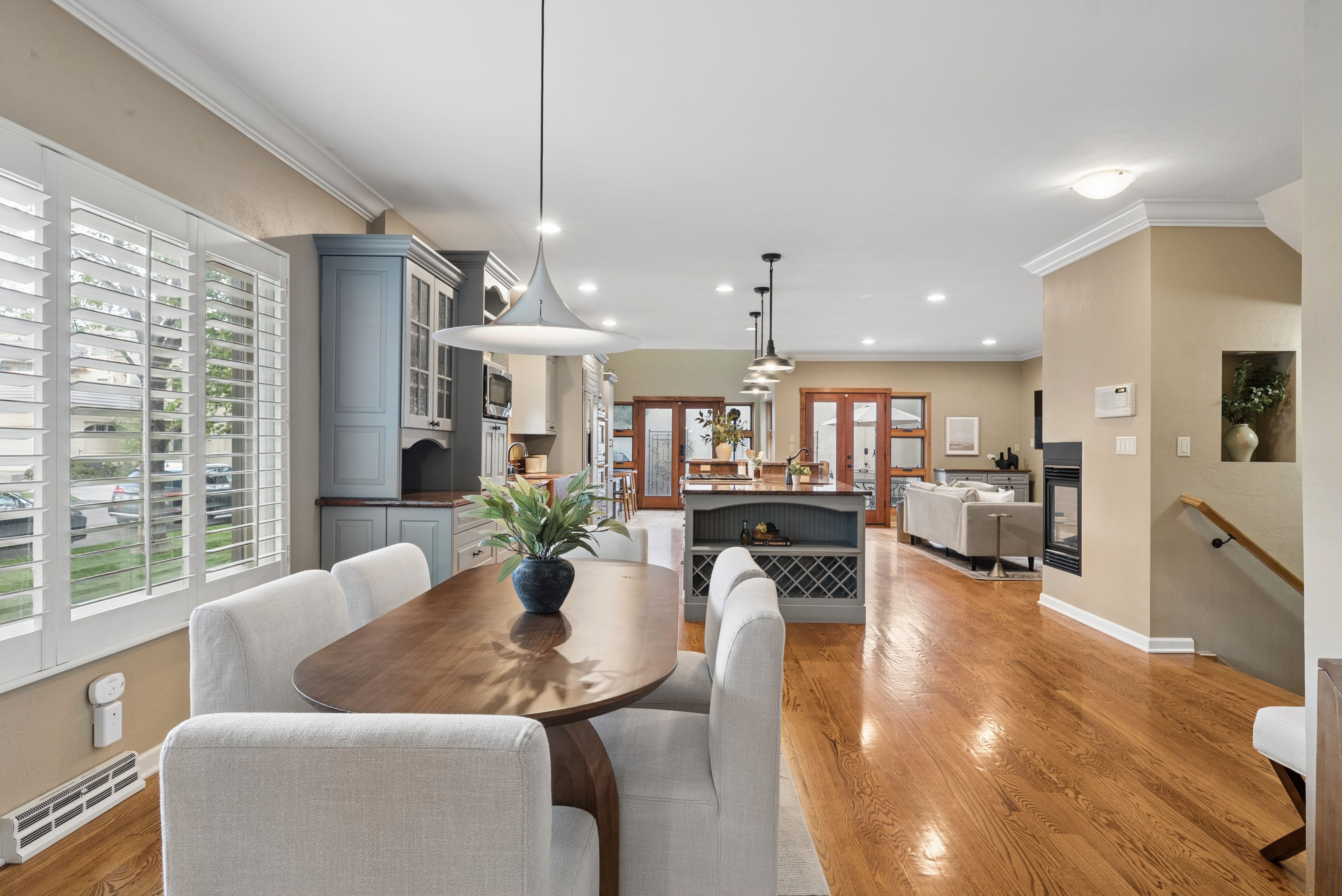  Beautifully Updated Townhouse In The Heart Of Cherry Creek North - 物件實景